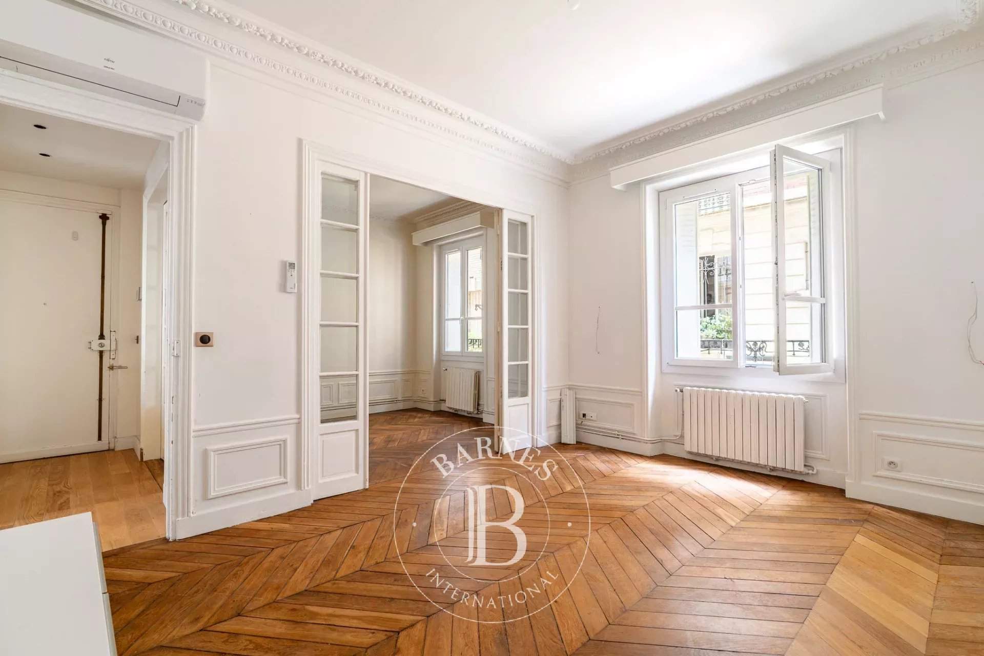 Neuilly-sur-Seine  - Appartement 3 Pi&egrave;ces, 1 Chambre - picture 2