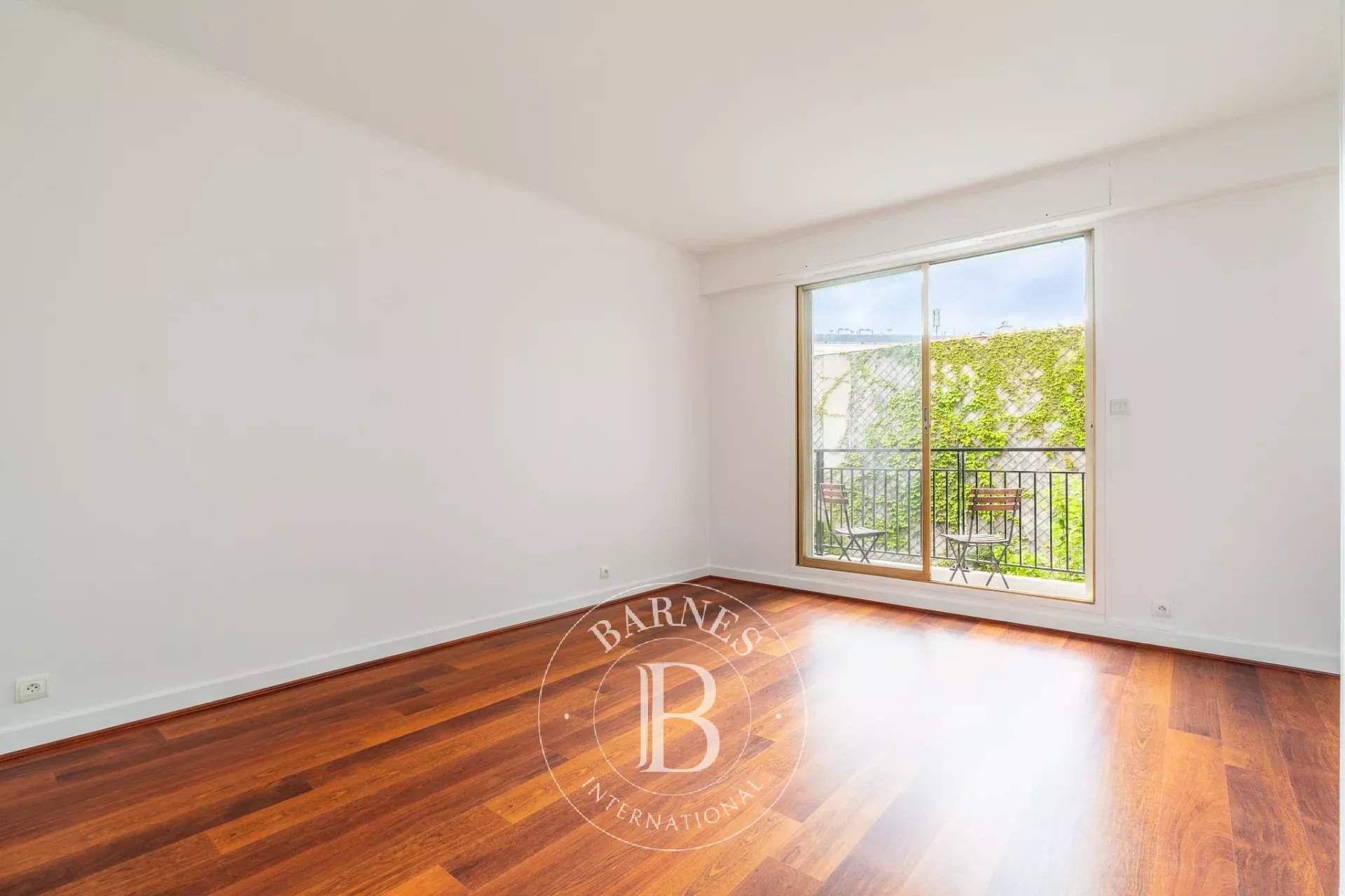 Neuilly-sur-Seine  - Piso 2 Cuartos, 1 Habitacion - picture 4