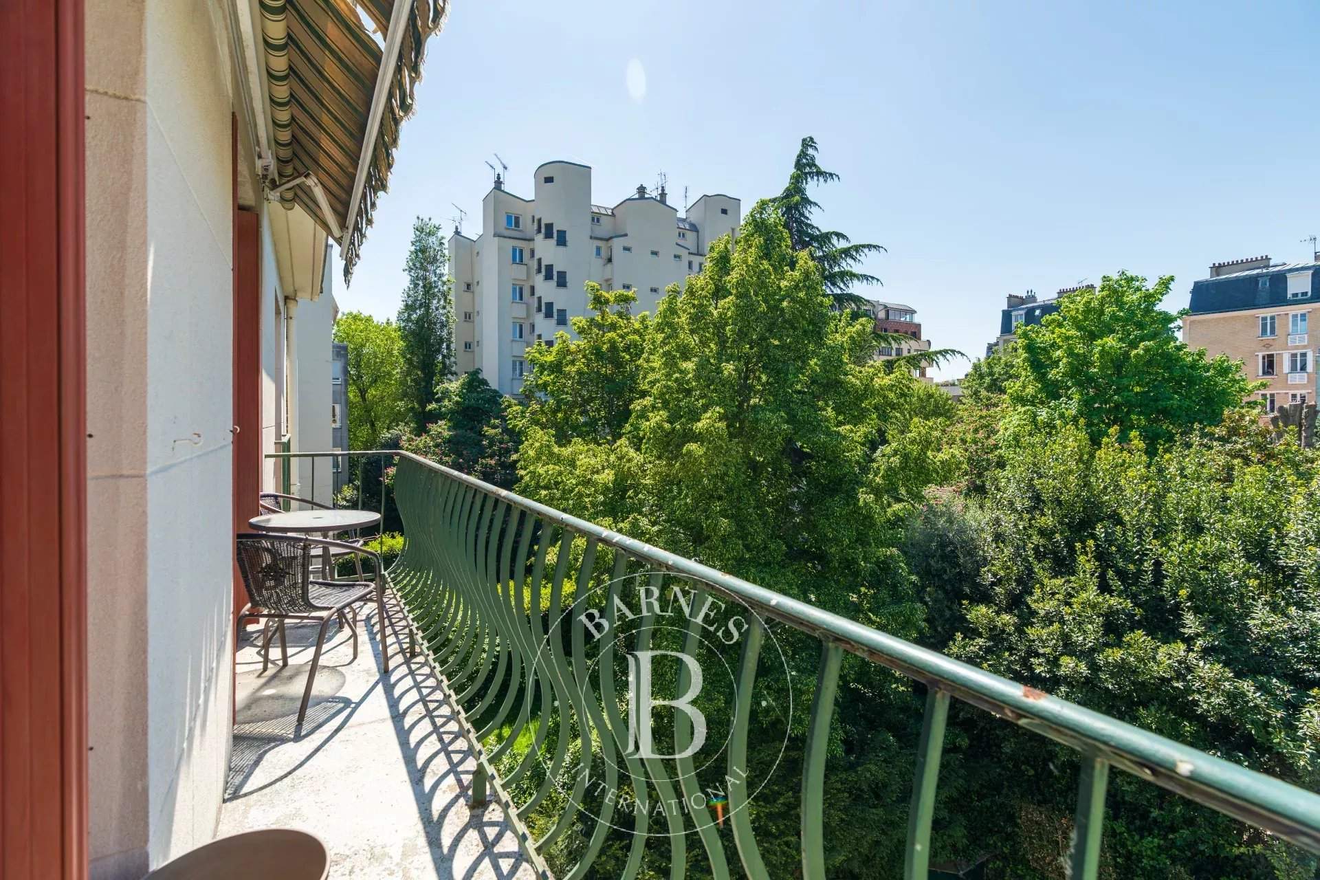 Neuilly-sur-Seine  - Apartment 3 Bedrooms - picture 2
