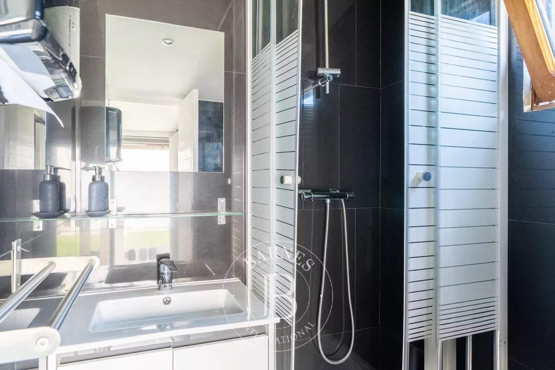 Neuilly-sur-Seine  - Appartement 4 Pièces - picture 18
