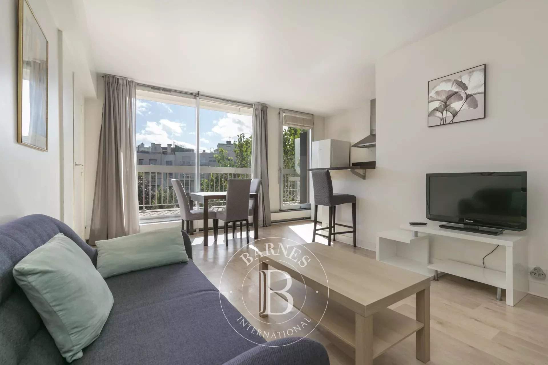 Neuilly-sur-Seine  - Piso 2 Cuartos, 1 Habitacion - picture 3