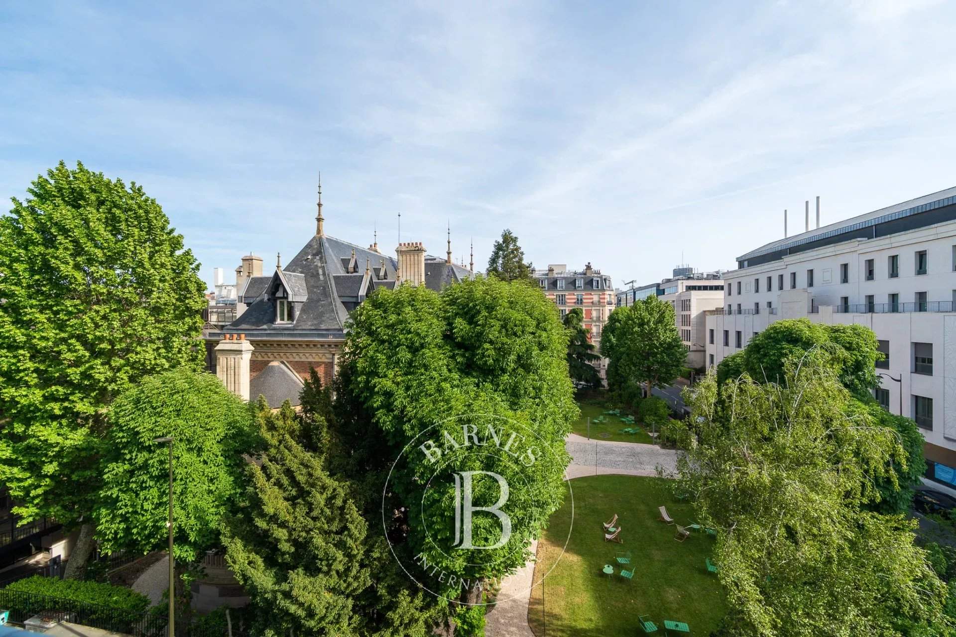 Levallois-Perret  - Apartment 2 Bedrooms - picture 1