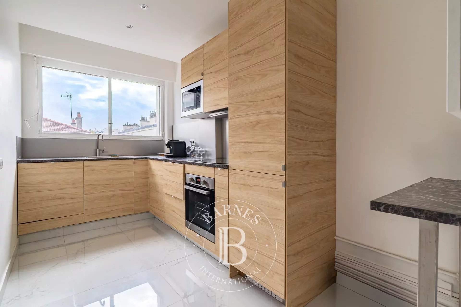 Neuilly-sur-Seine  - Appartement 2 Pièces, 1 Chambre - picture 8