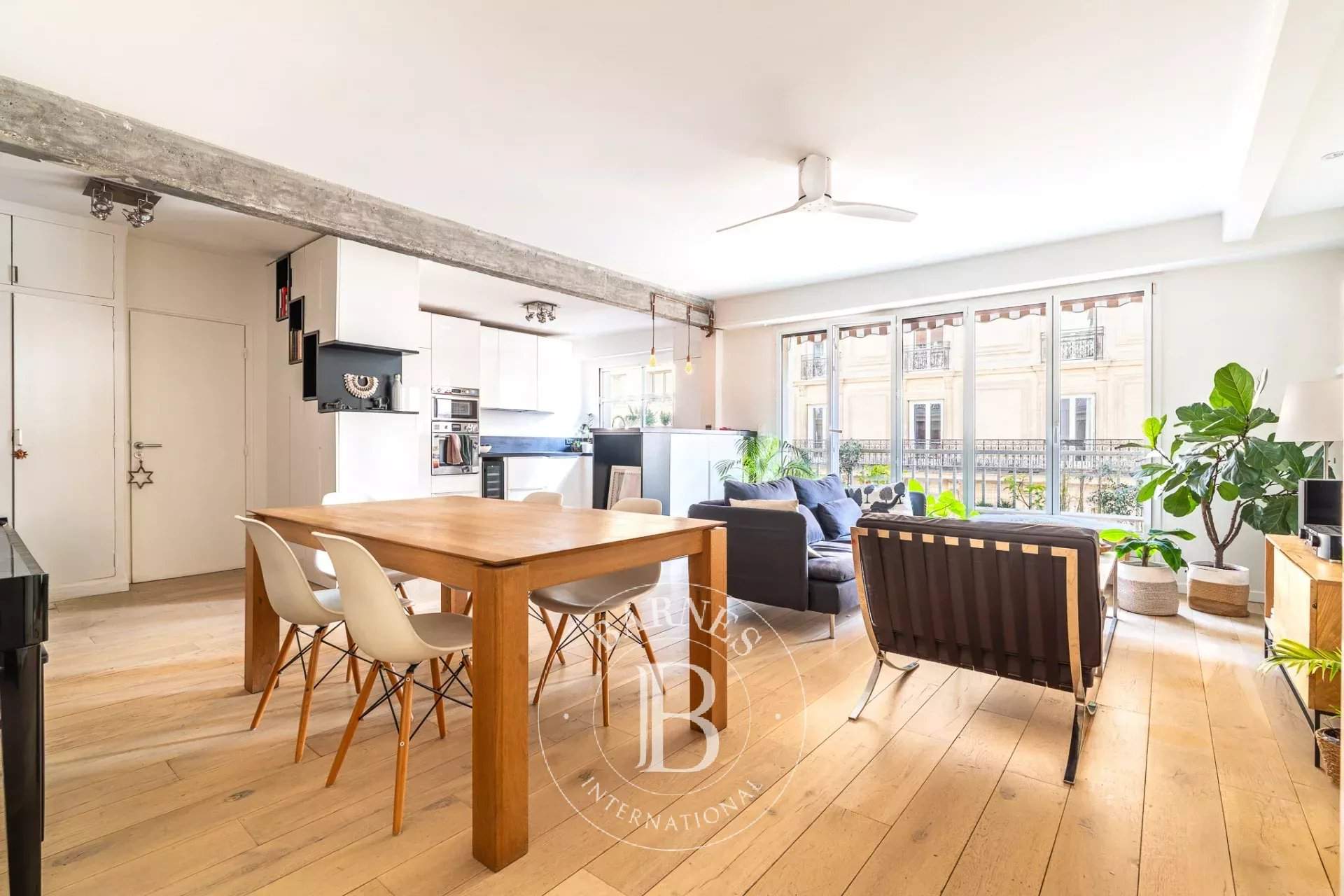 Neuilly-sur-Seine  - Apartment 2 Bedrooms - picture 1