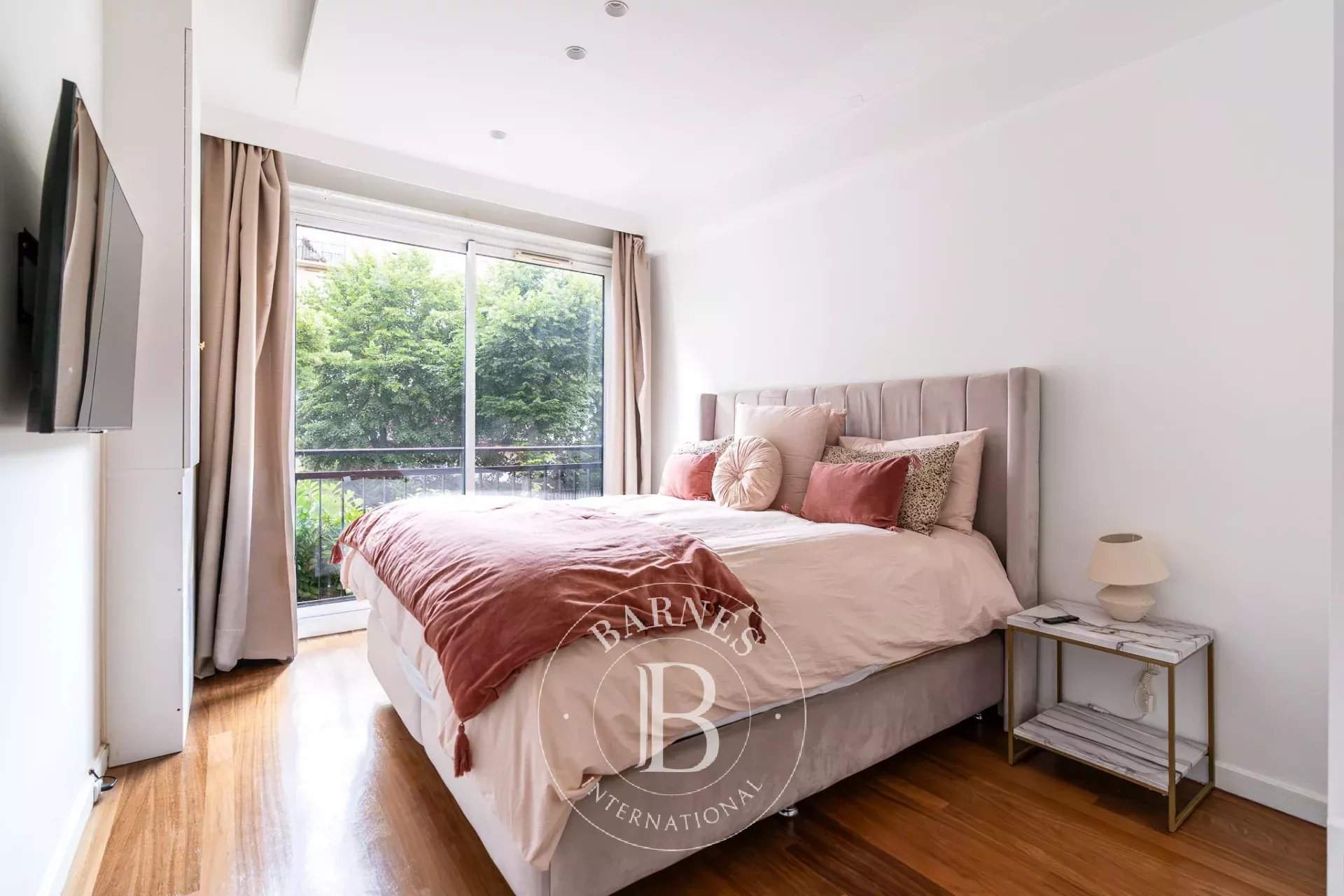 Neuilly-sur-Seine  - Appartement 3 Pi&egrave;ces, 1 Chambre - picture 12