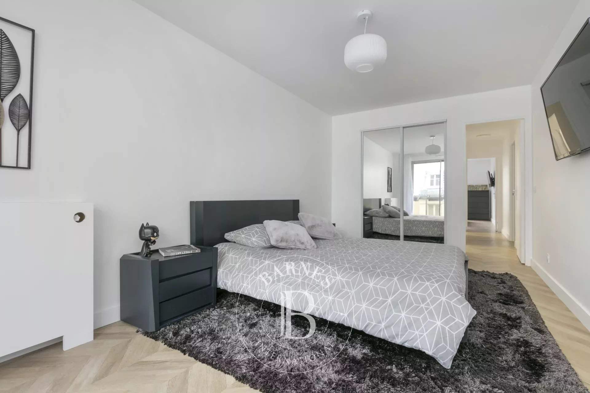 Neuilly-sur-Seine  - Apartment 2 Bedrooms - picture 8