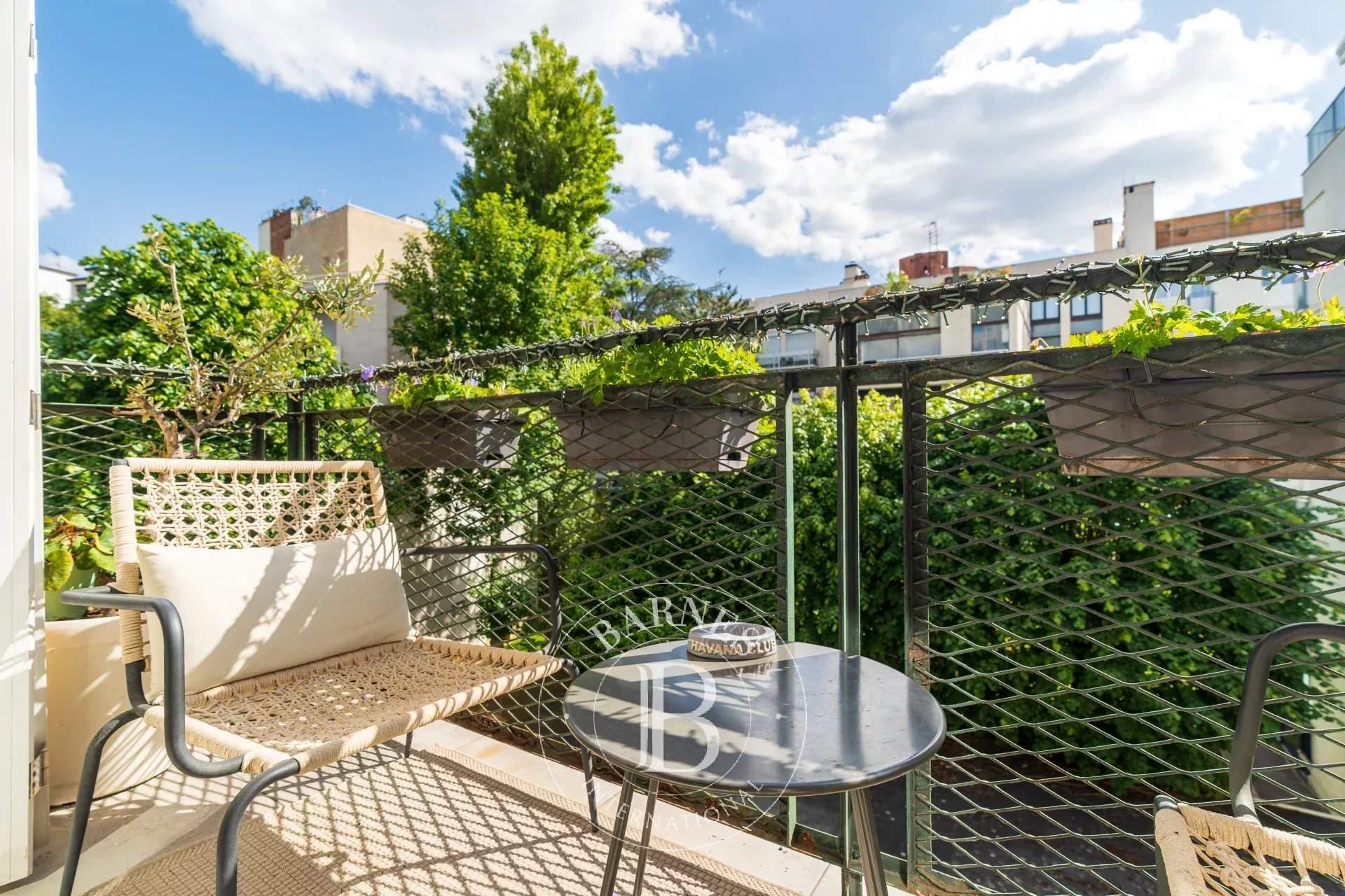 Neuilly-sur-Seine  - Appartement 3 Pièces 2 Chambres - picture 2