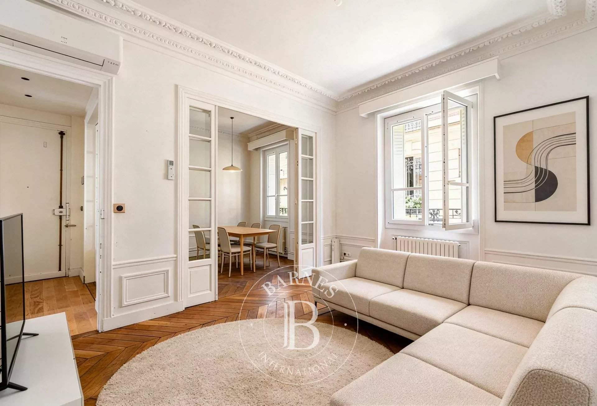 Neuilly-sur-Seine  - Appartement 3 Pi&egrave;ces, 1 Chambre - picture 1