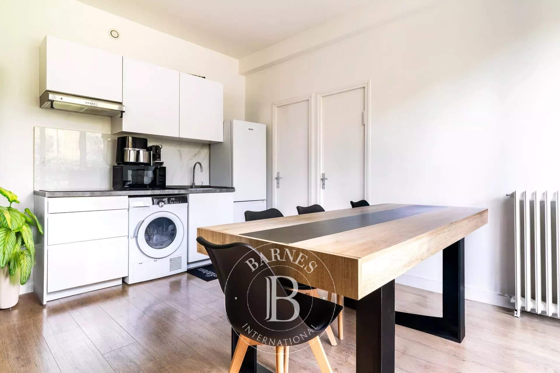 Neuilly-sur-Seine  - Appartement 2 Pi&egrave;ces, 1 Chambre - picture 9