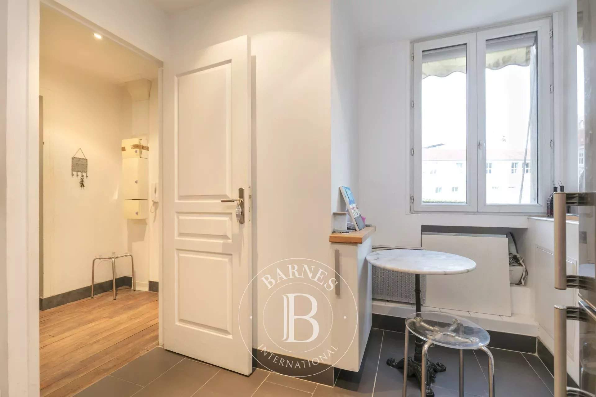 Neuilly-sur-Seine  - Appartement 3 Pièces, 1 Chambre - picture 8