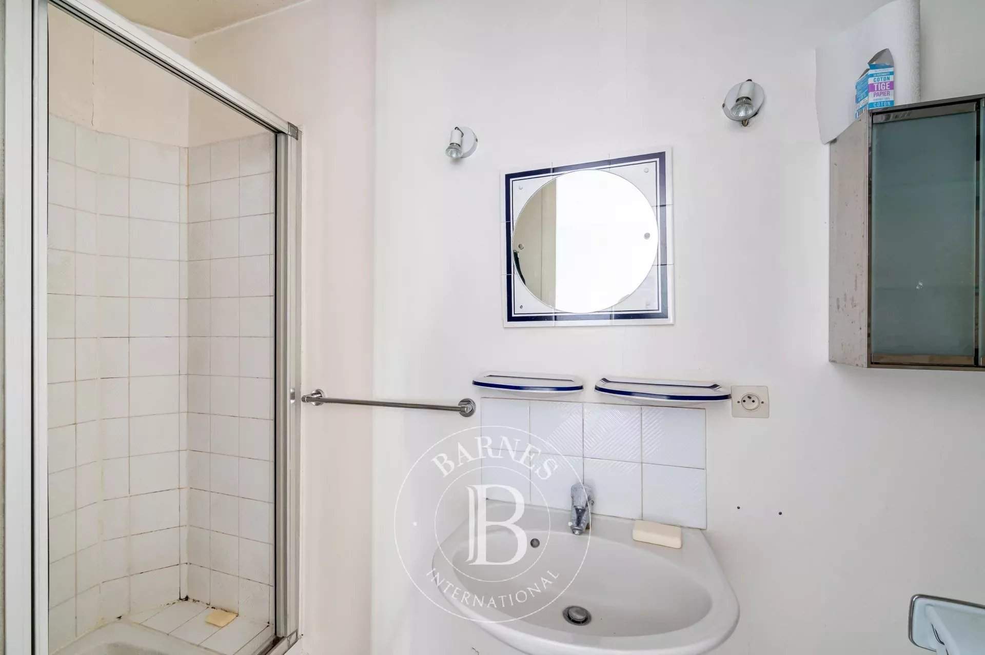 Neuilly-sur-Seine  - Appartement 2 Pièces, 1 Chambre - picture 4