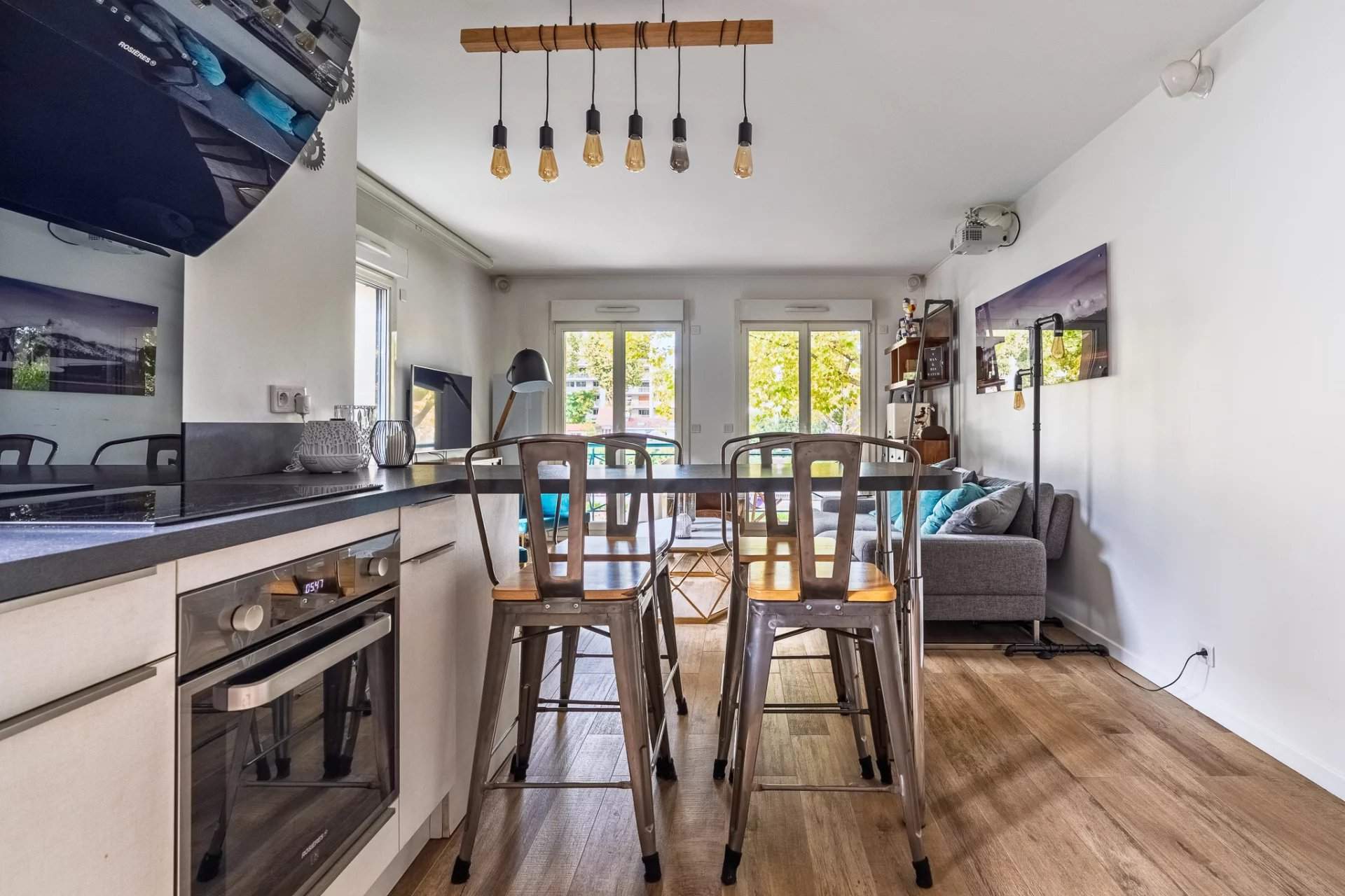 Neuilly-sur-Seine  - Appartement 3 Pièces 2 Chambres - picture 9