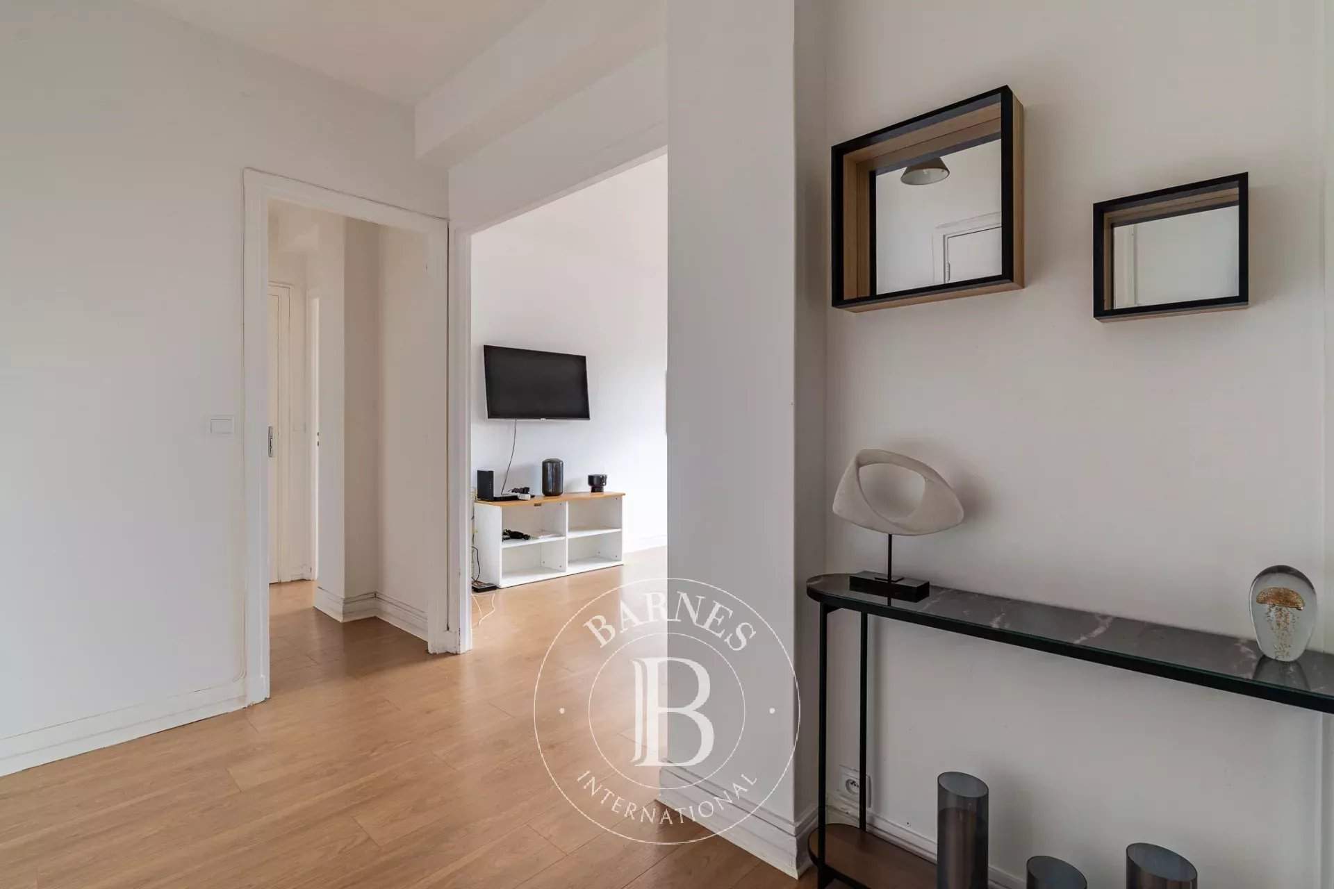 Neuilly-sur-Seine  - Appartement 2 Pièces, 1 Chambre - picture 9