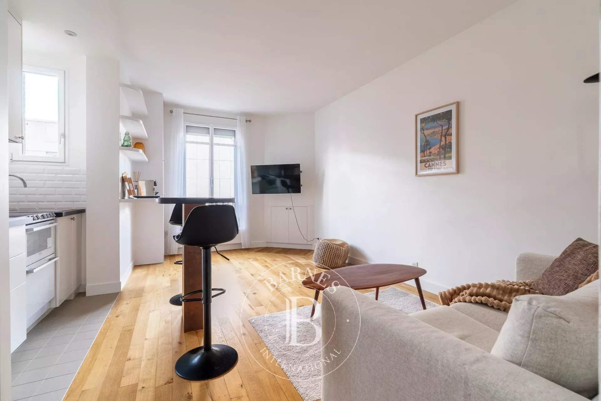 Neuilly-sur-Seine  - Piso 2 Cuartos, 1 Habitacion - picture 3