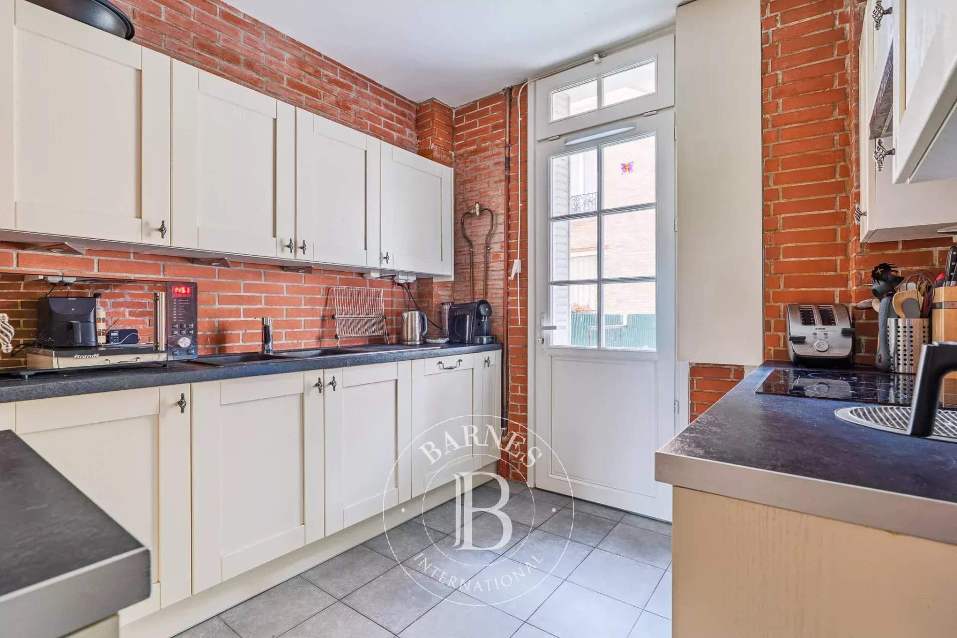 Neuilly-sur-Seine  - Piso 3 Cuartos 2 Habitaciones - picture 7