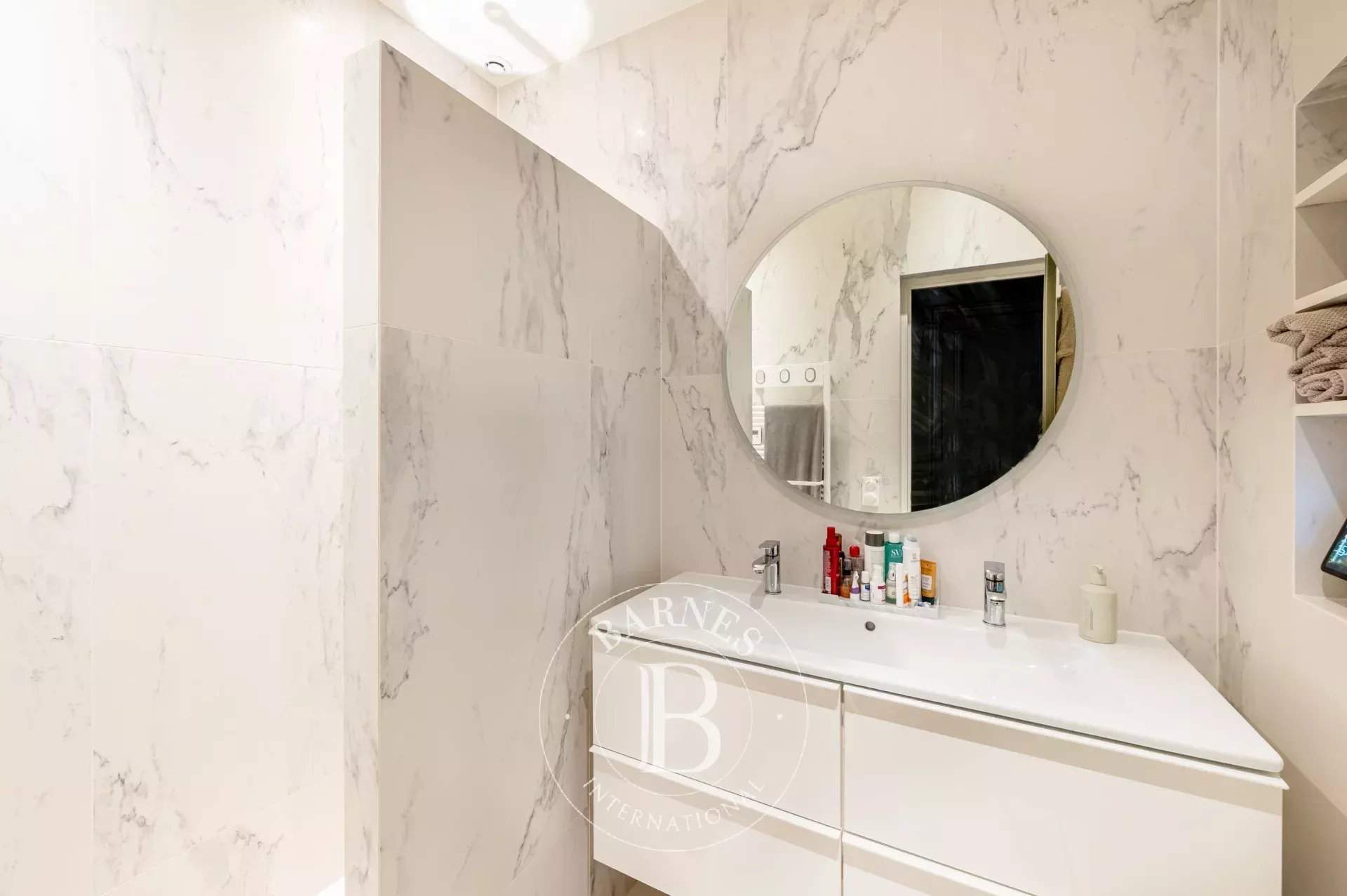 Neuilly-sur-Seine  - Appartement 4 Pi&egrave;ces 2 Chambres - picture 19