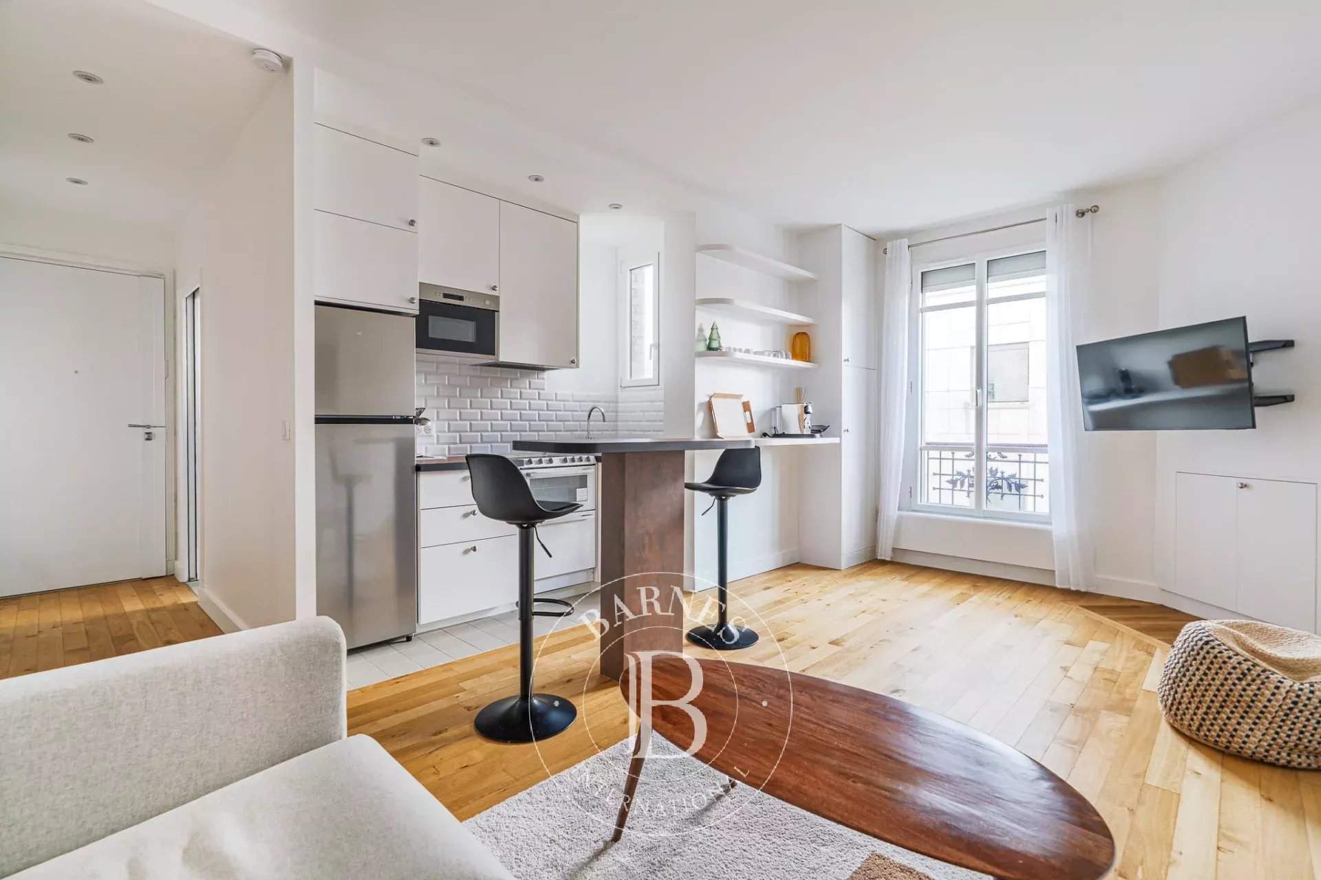 Neuilly-sur-Seine  - Piso 2 Cuartos, 1 Habitacion - picture 1