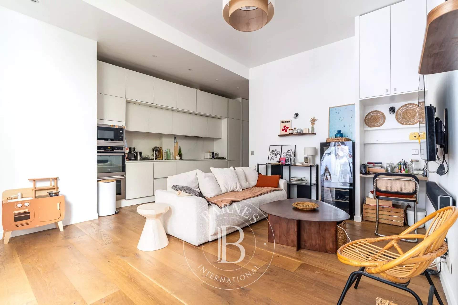 Neuilly-sur-Seine  - Appartement 3 Pi&egrave;ces 2 Chambres - picture 5