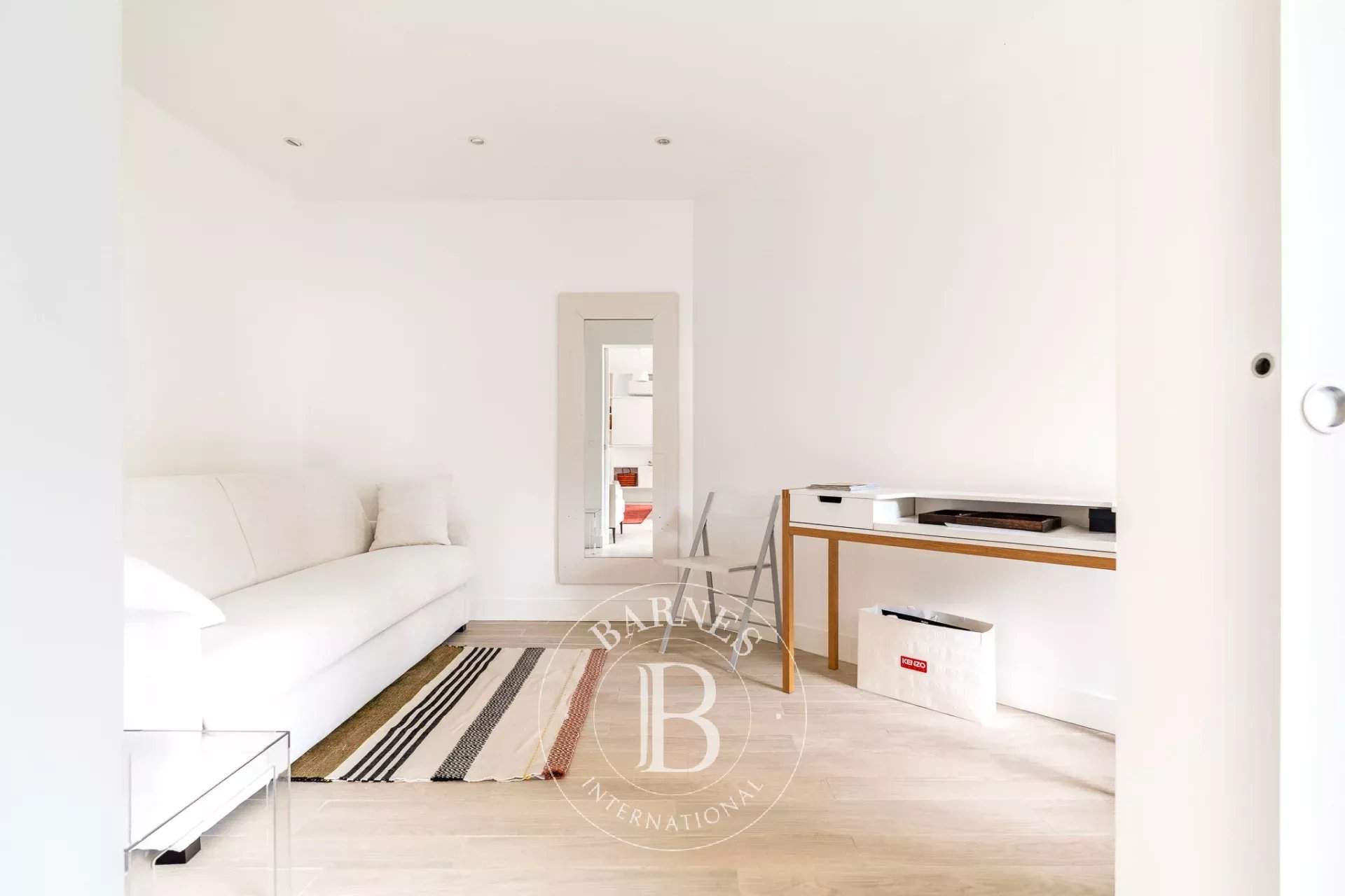 Neuilly-sur-Seine  - Appartement 3 Pi&egrave;ces 2 Chambres - picture 9