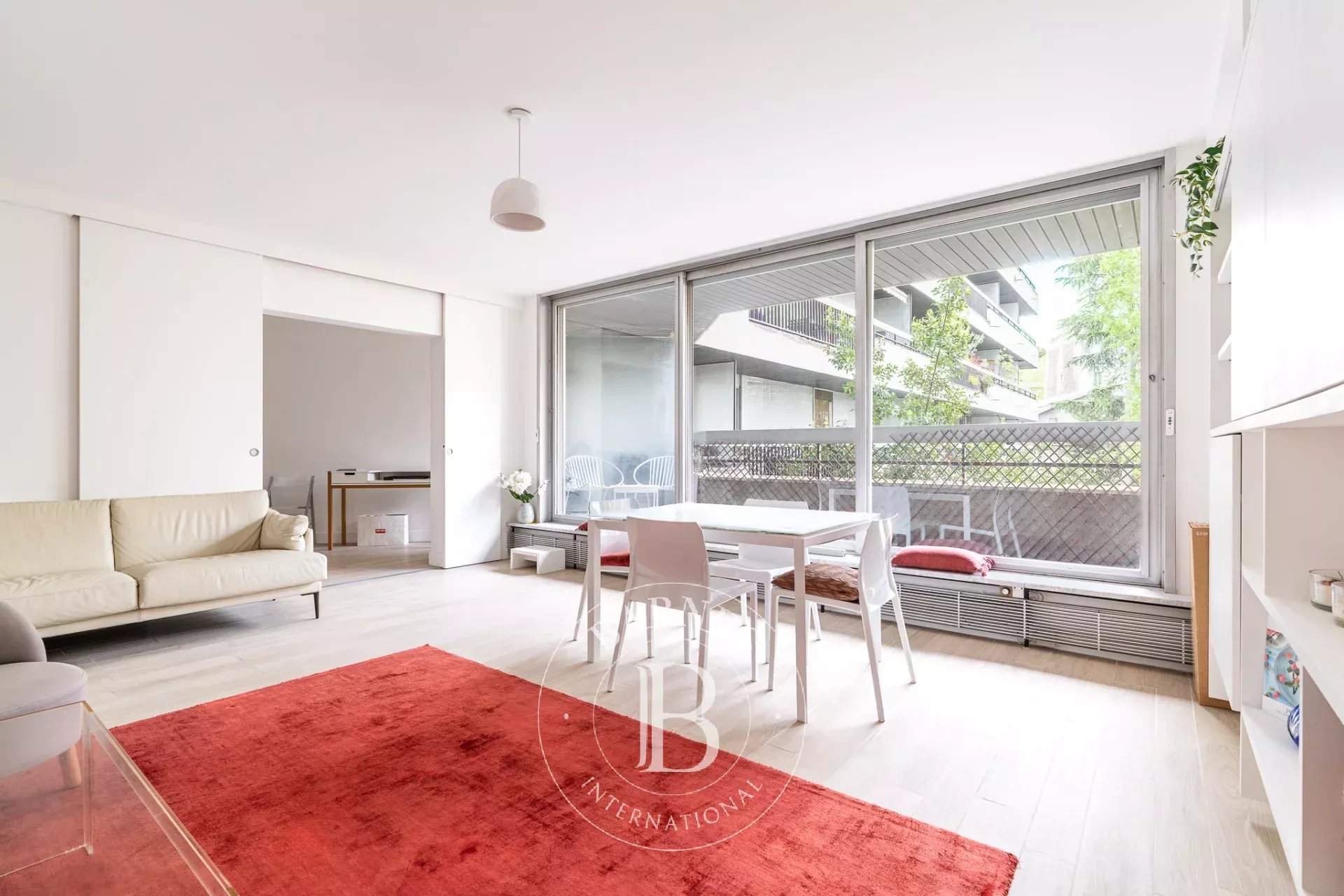 Neuilly-sur-Seine  - Appartement 3 Pi&egrave;ces 2 Chambres - picture 3