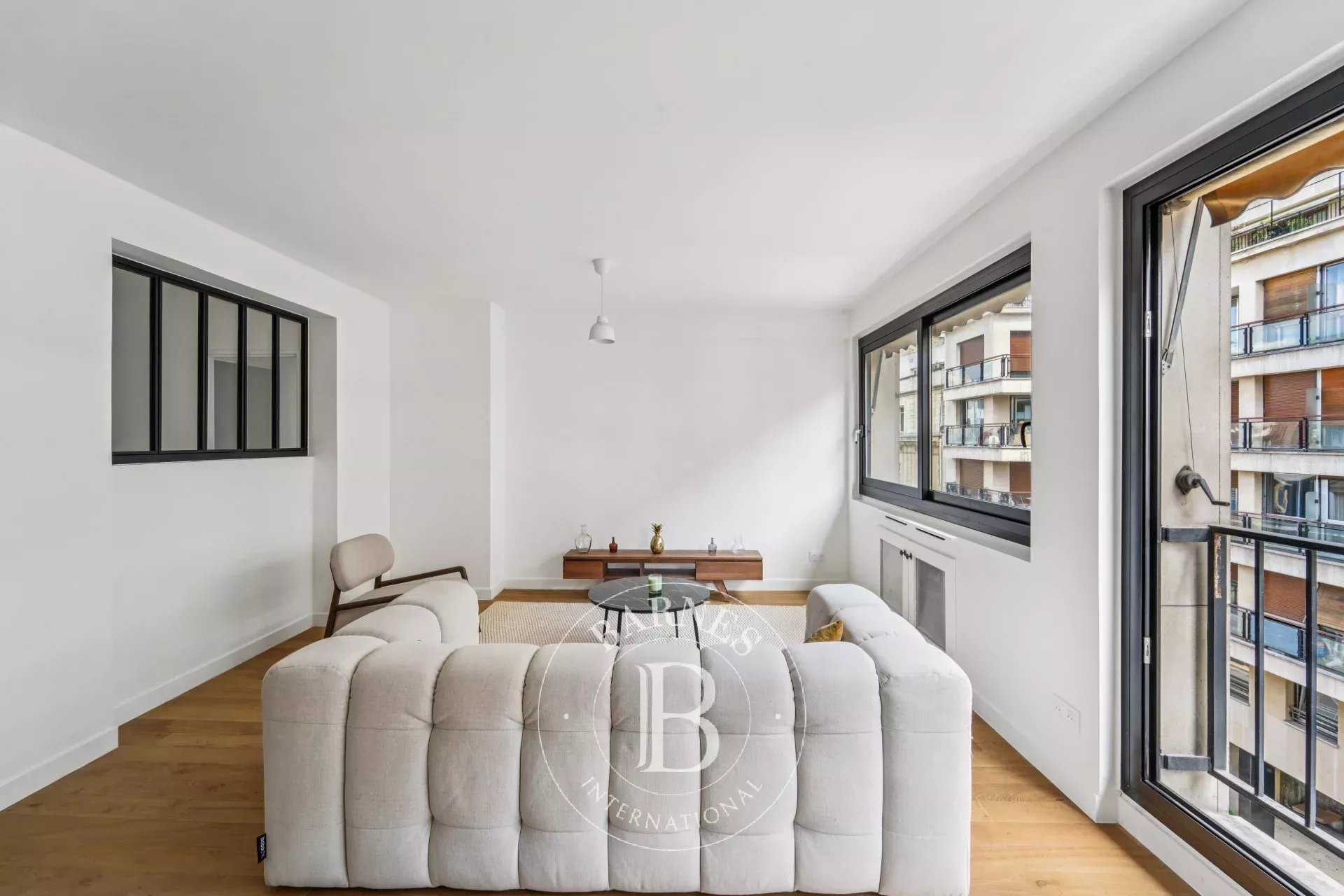 Paris  - Apartment 2 Bedrooms