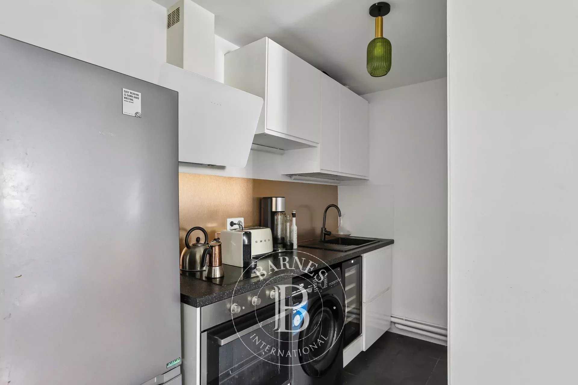 Paris  - Appartement 2 Pi&egrave;ces, 1 Chambre