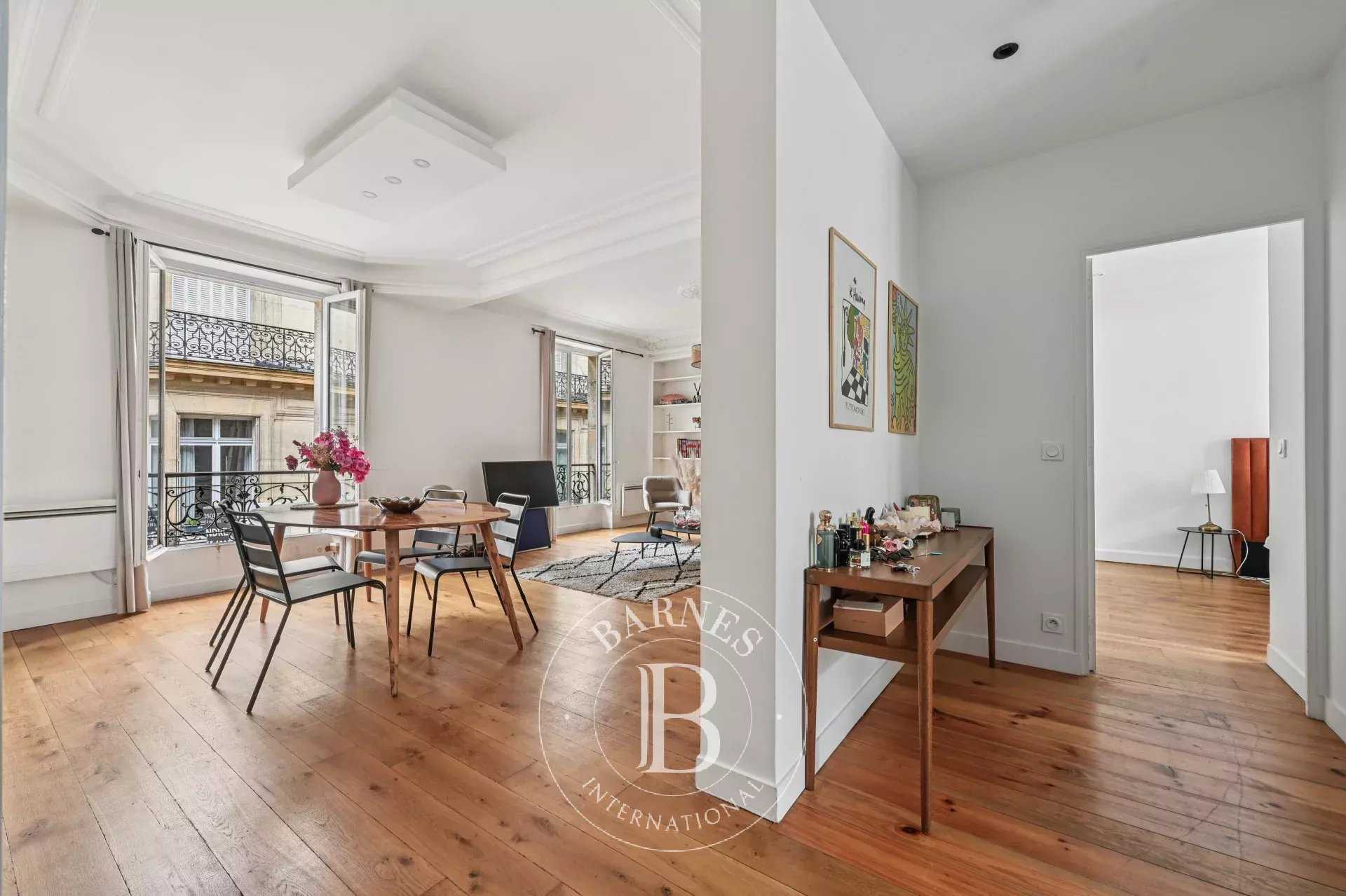 Paris  - Appartement 2 Pi&egrave;ces, 1 Chambre