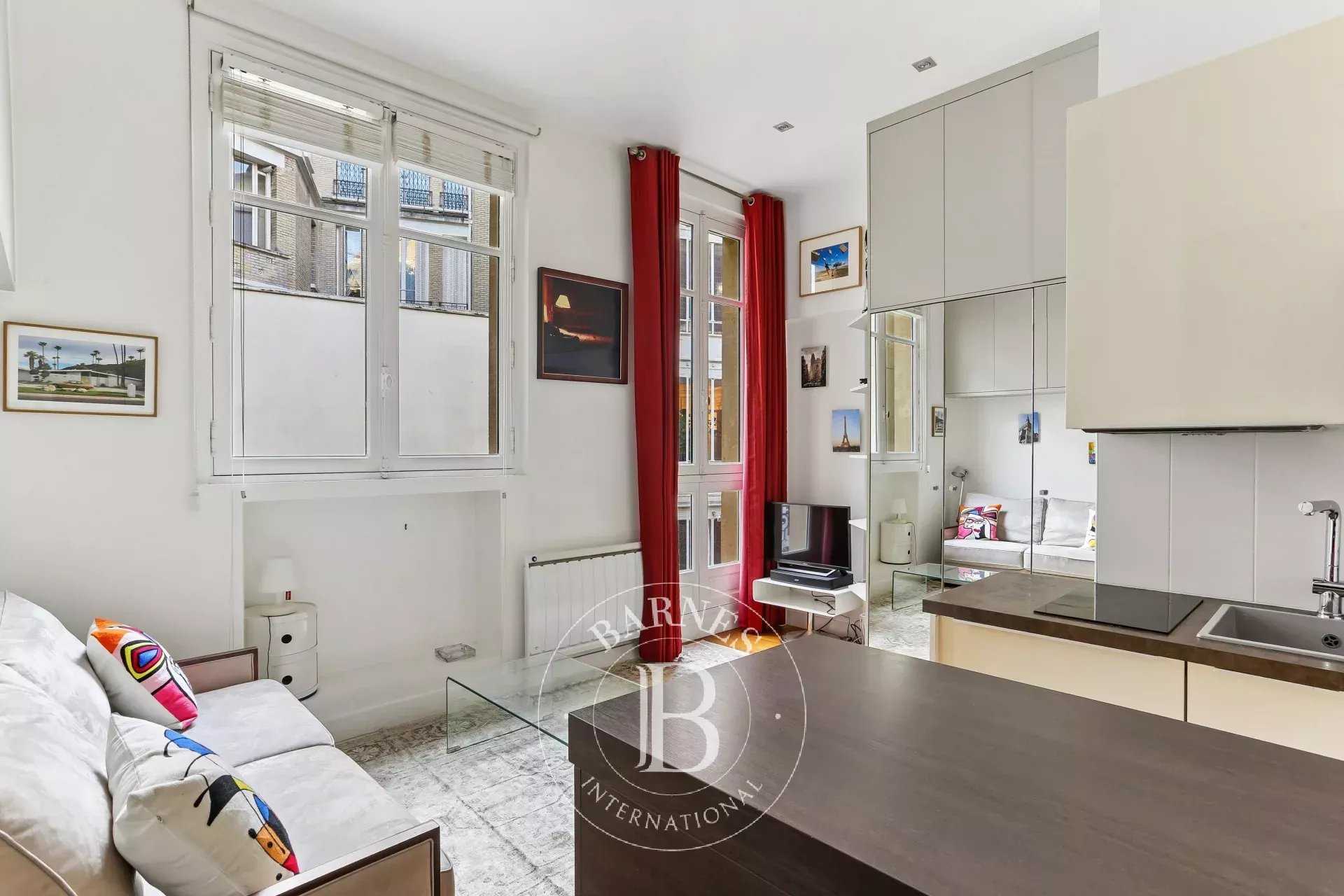Paris  - Piso 1 Cuarto