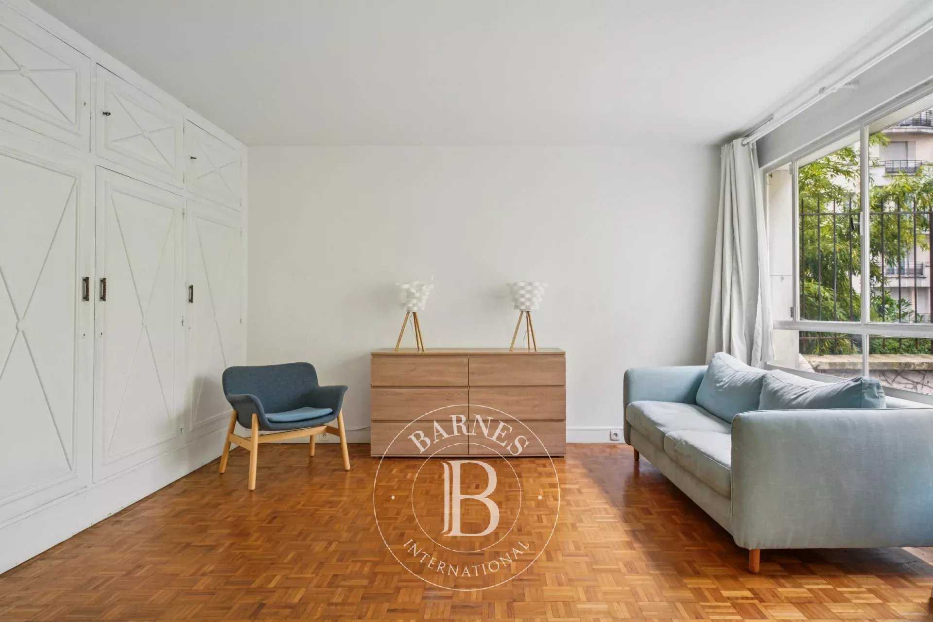 Paris  - Piso 3 Cuartos, 1 Habitacion