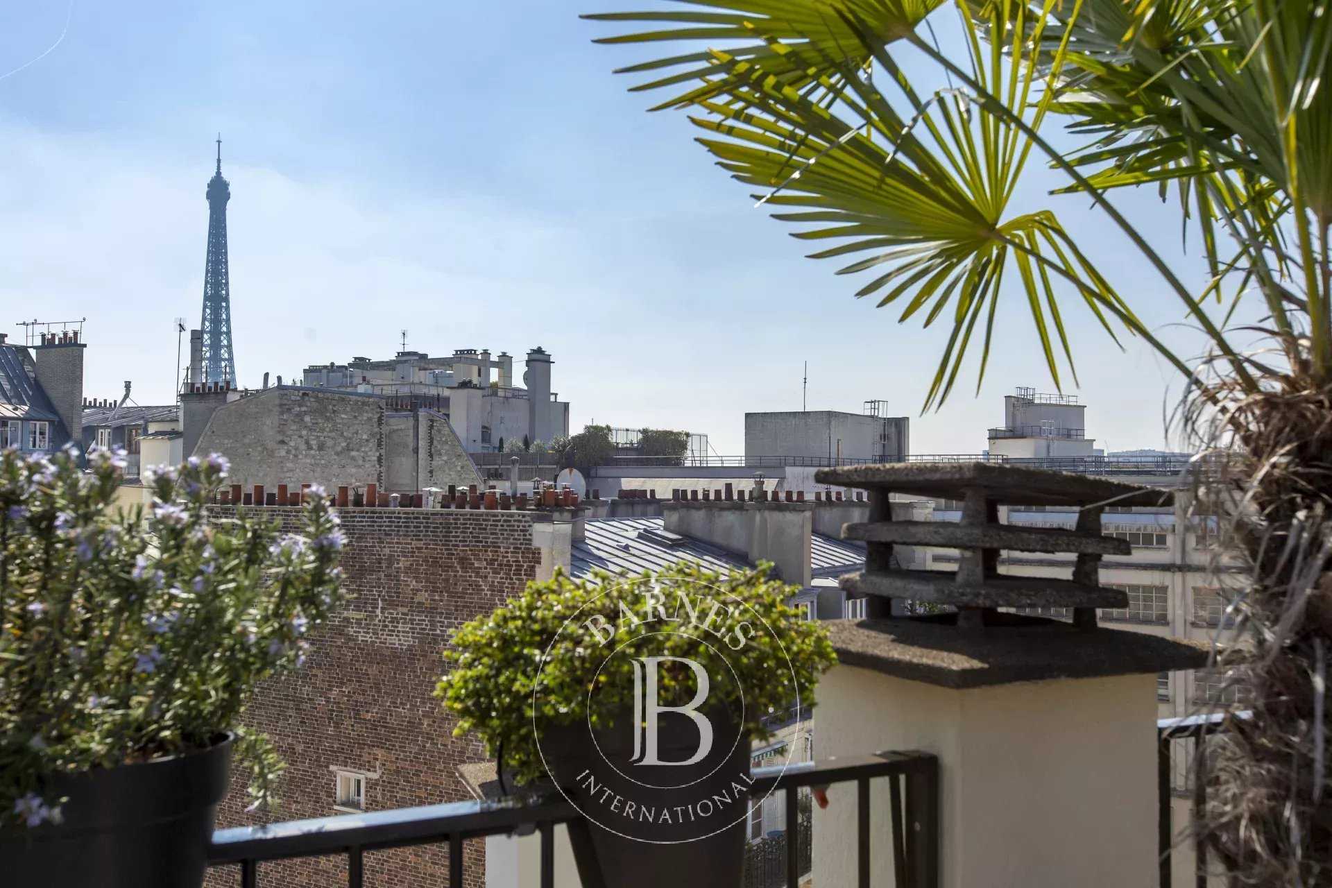 Paris  - Appartement 2 Pièces, 1 Chambre