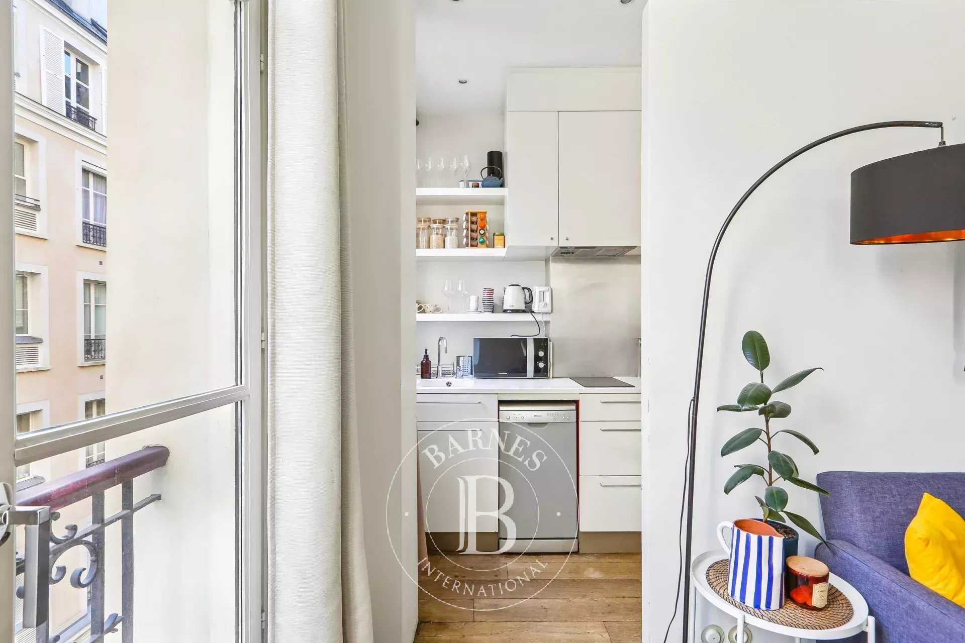 Paris  - Appartement 2 Pi&egrave;ces, 1 Chambre