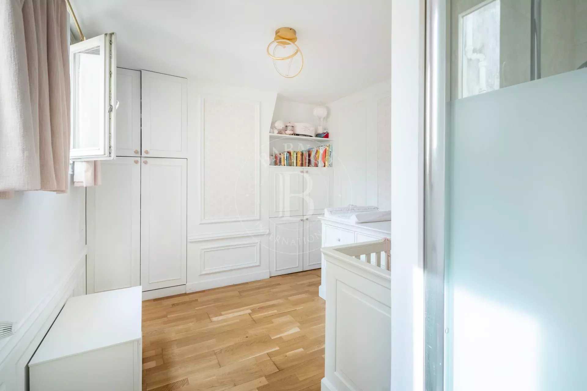 Paris  - Apartment 2 Bedrooms