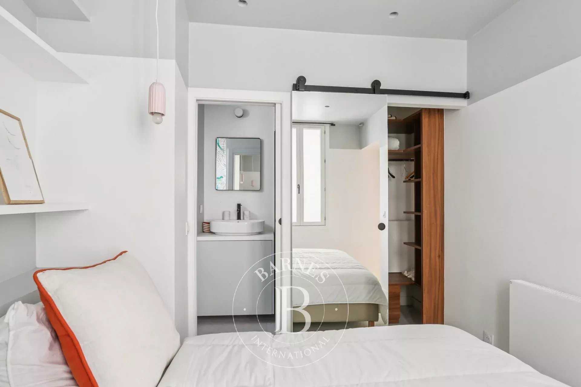 Paris  - Appartement 2 Pi&egrave;ces, 1 Chambre