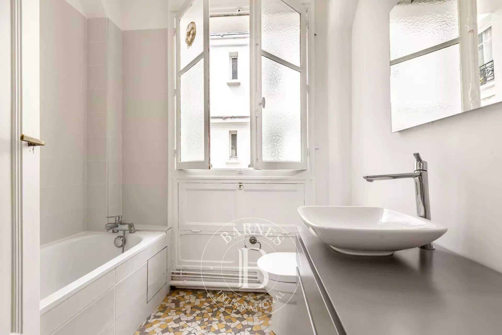 Paris  - Apartment 1 Bedroom