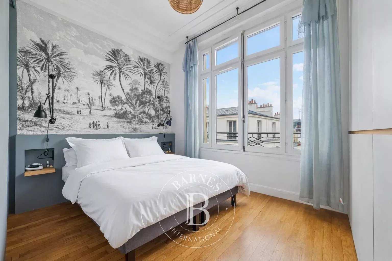 Paris  - Appartement 3 Pi&egrave;ces 2 Chambres