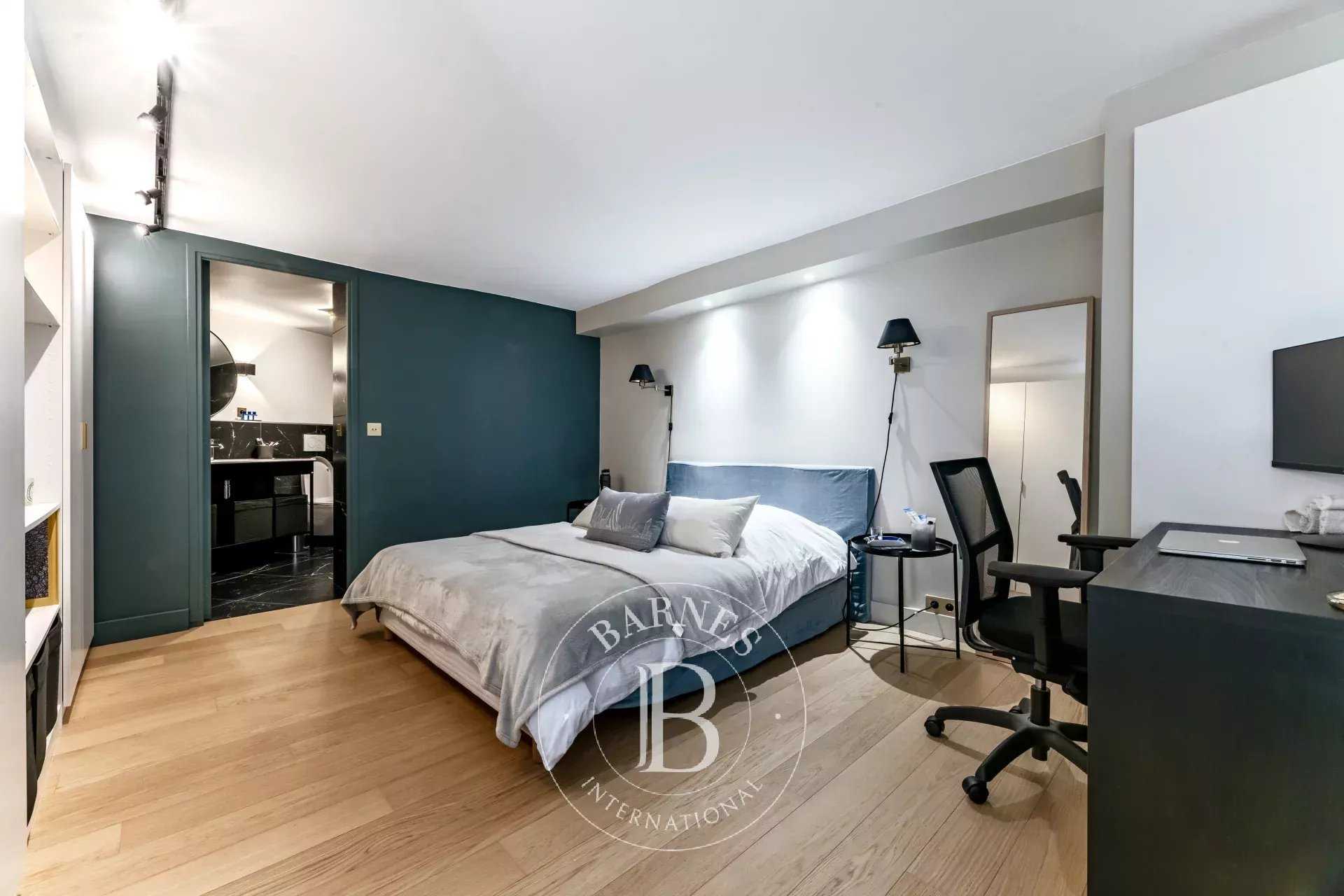 Paris  - Piso 2 Cuartos, 1 Habitacion