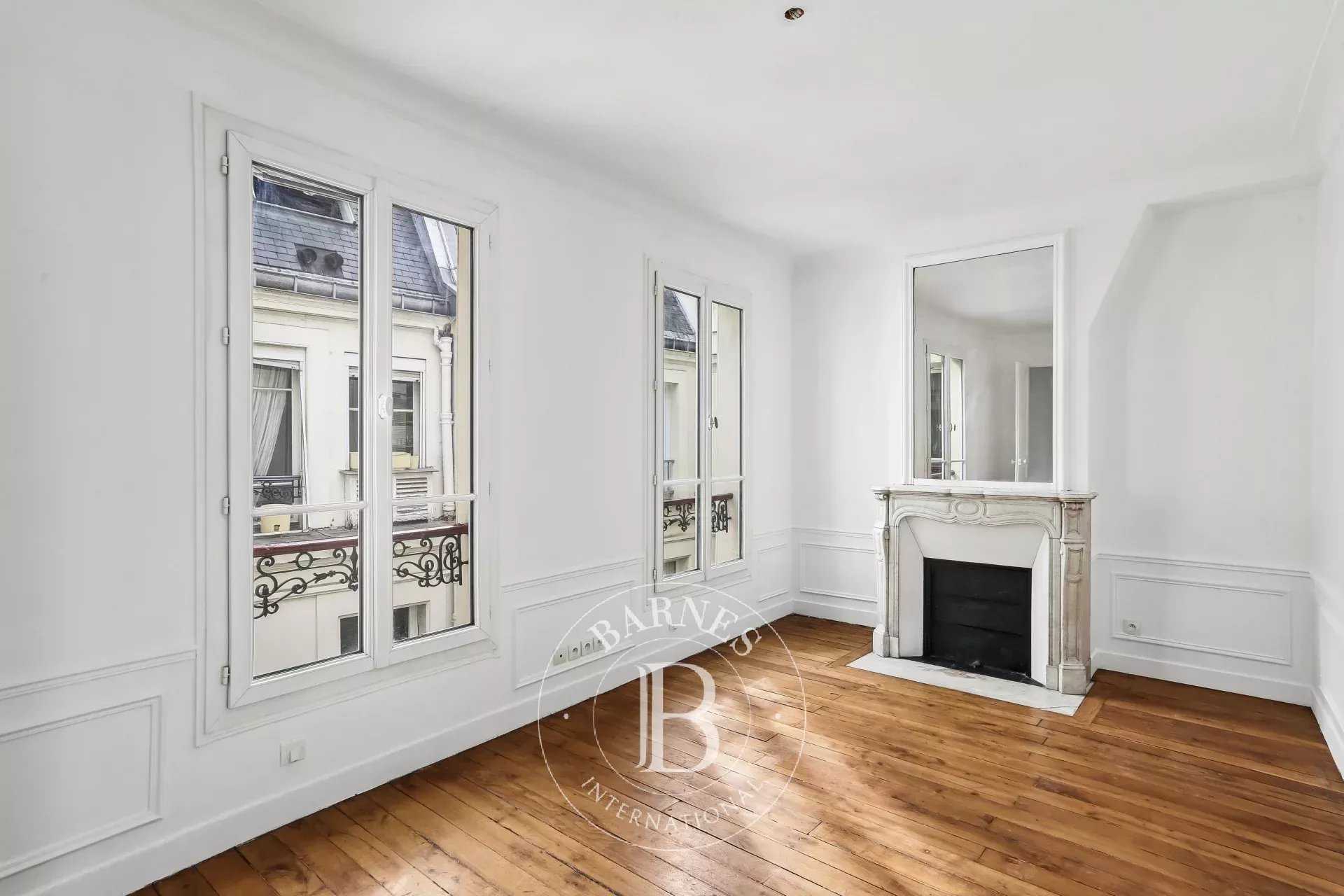 Paris  - Appartement 2 Pi&egrave;ces, 1 Chambre