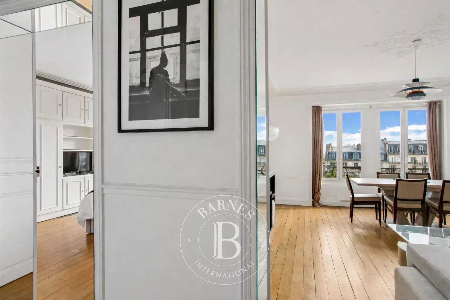Paris  - Appartement 2 Pi&egrave;ces, 1 Chambre