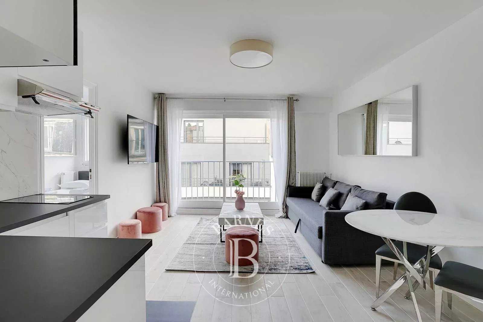 Paris  - Appartement 2 Pi&egrave;ces, 1 Chambre