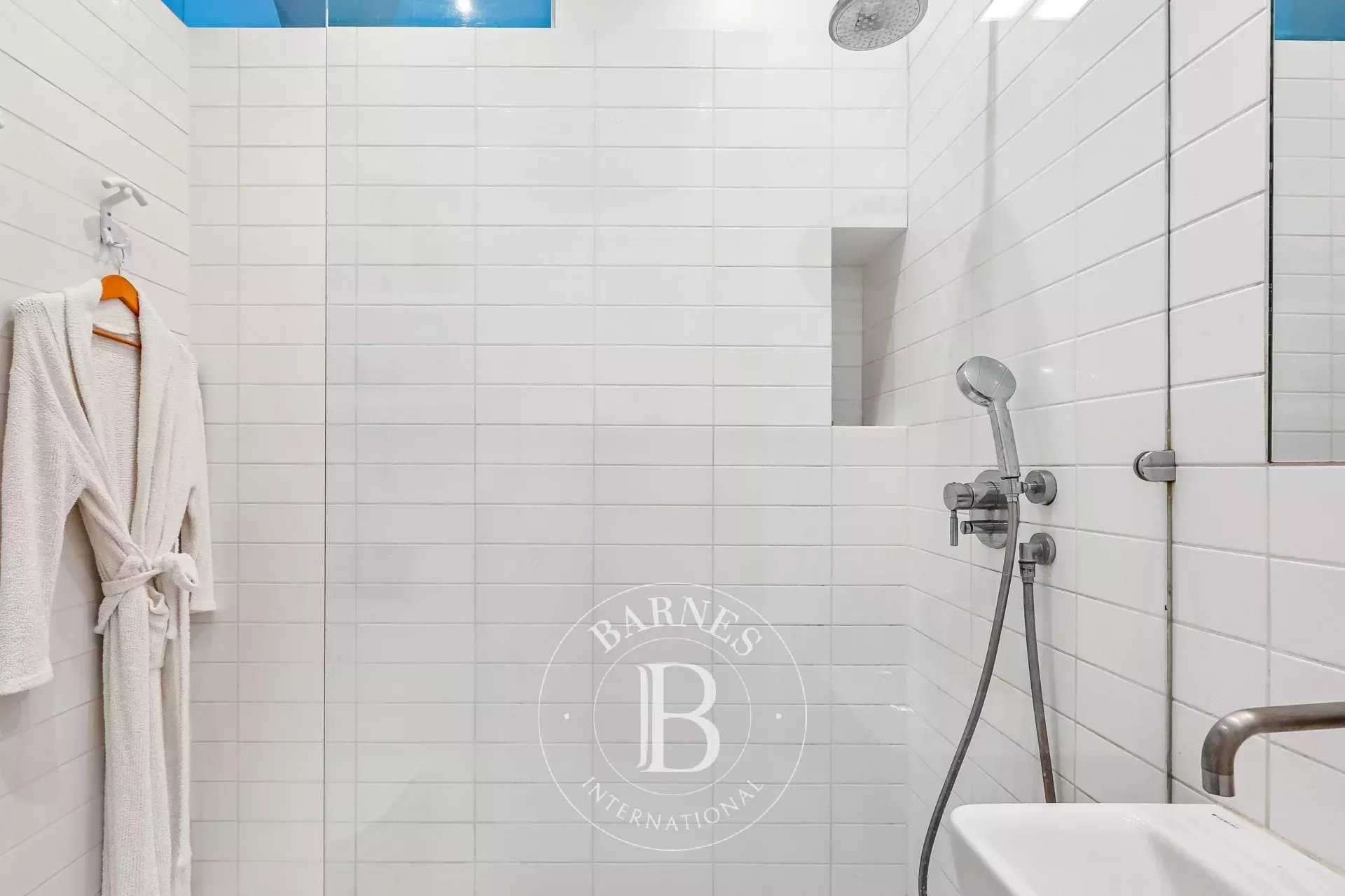 Paris  - Appartement 2 Pi&egrave;ces, 1 Chambre