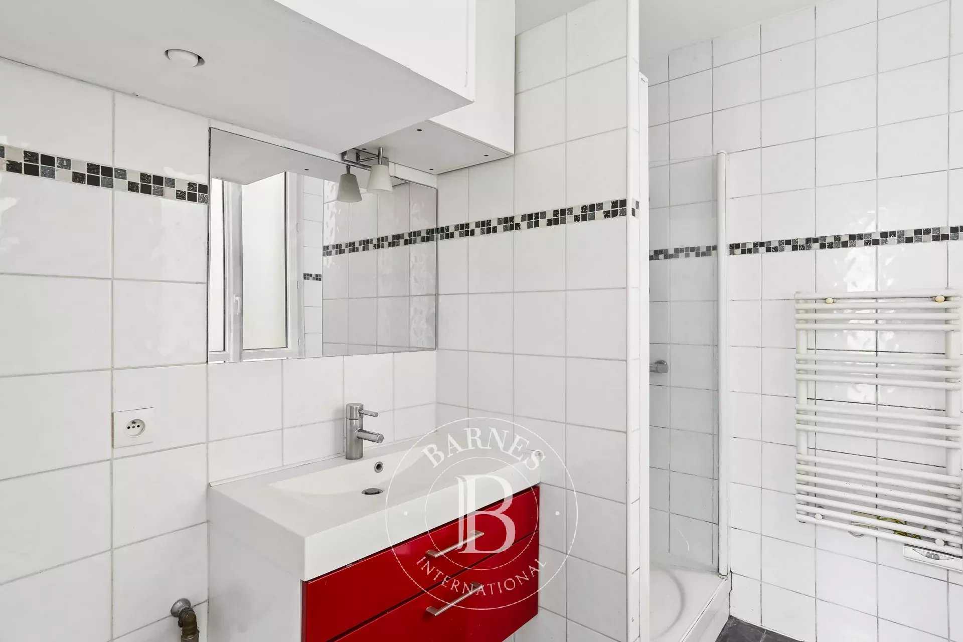Paris  - Appartement 2 Pi&egrave;ces, 1 Chambre