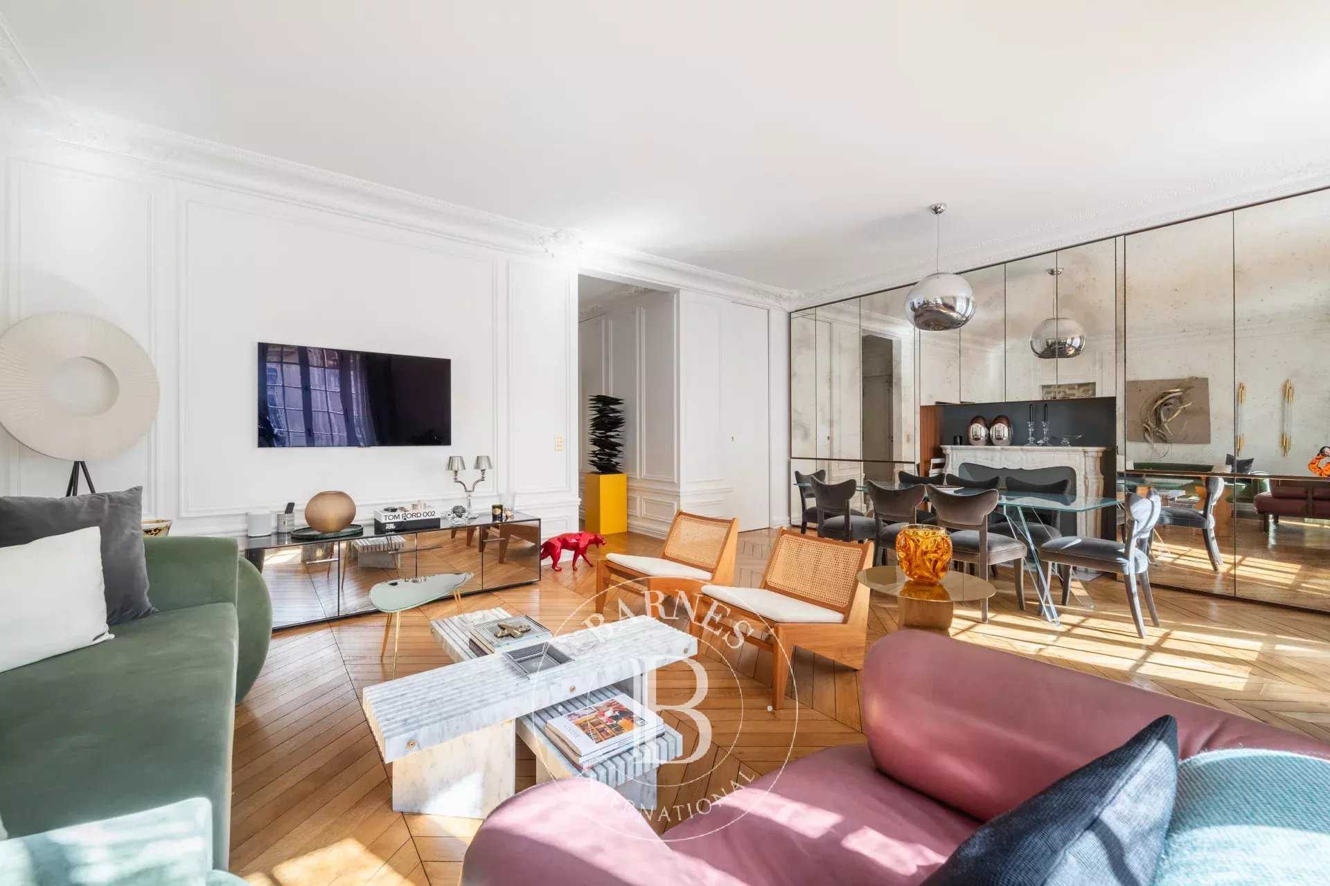 Paris  - Appartement 3 Pièces, 1 Chambre