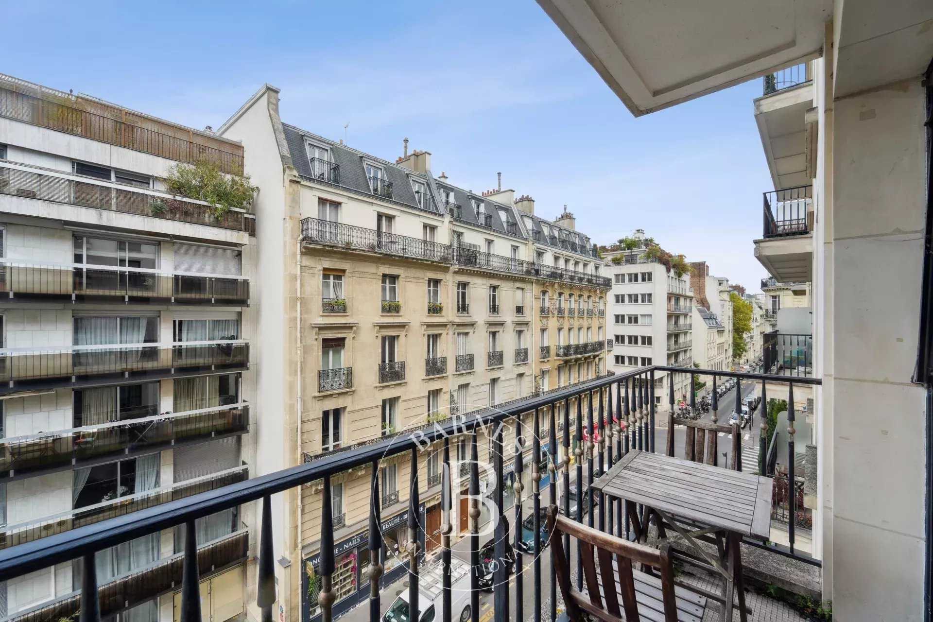 Paris  - Apartment 2 Bedrooms