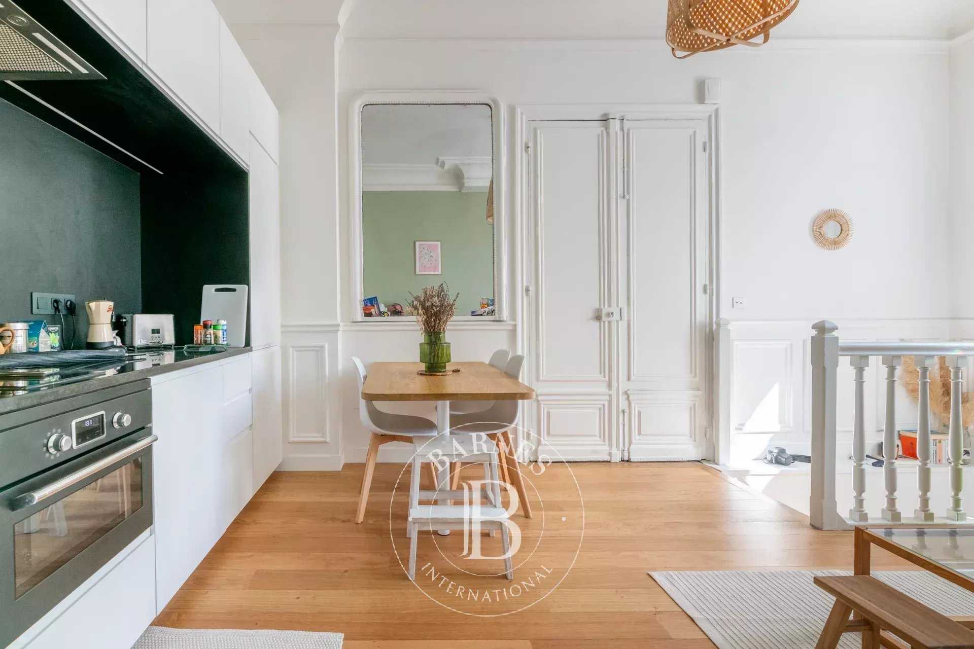 Apartment Paris 75016  -  ref 86346625 (picture 1)