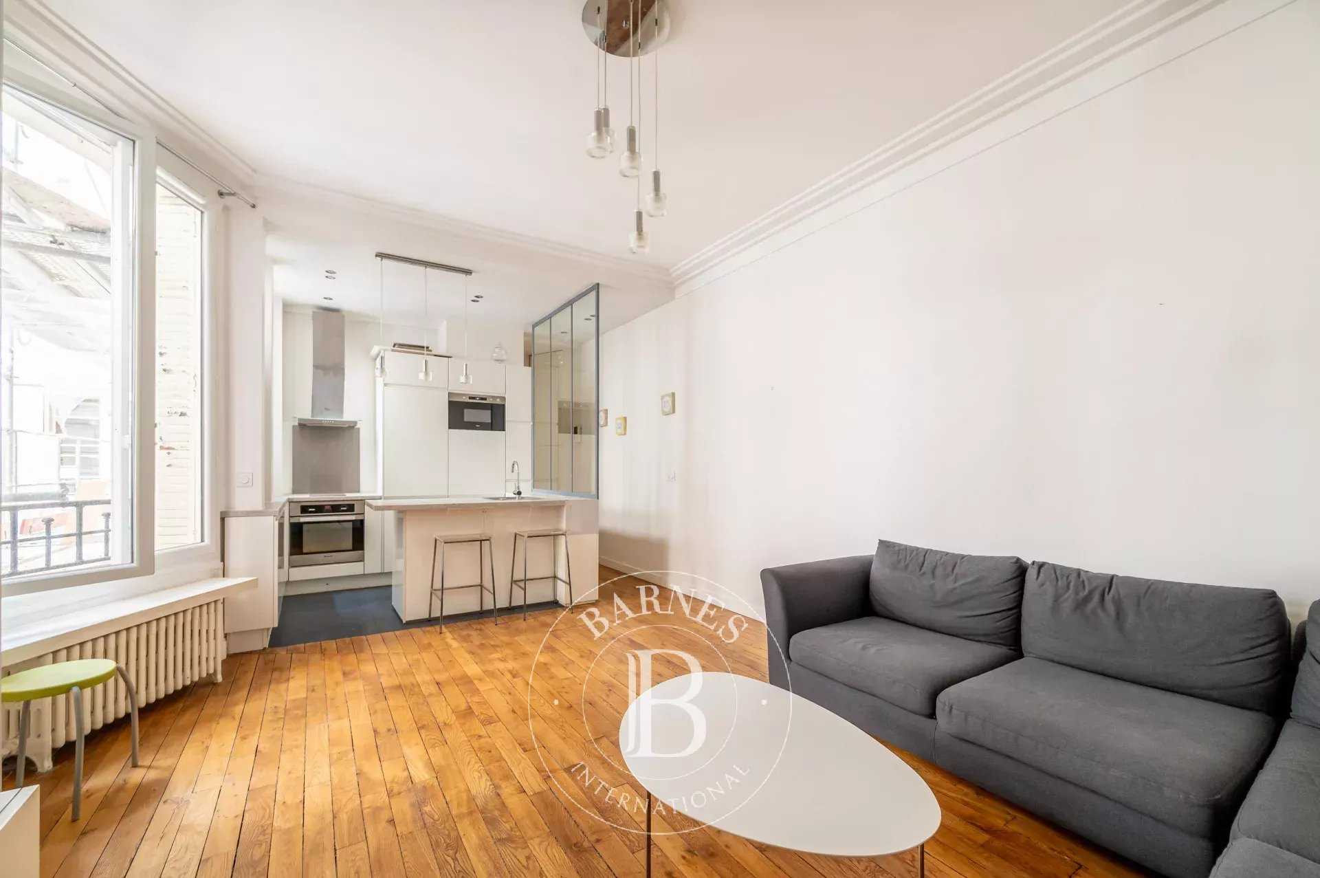 Apartment Paris 75016  -  ref 85930959 (picture 1)