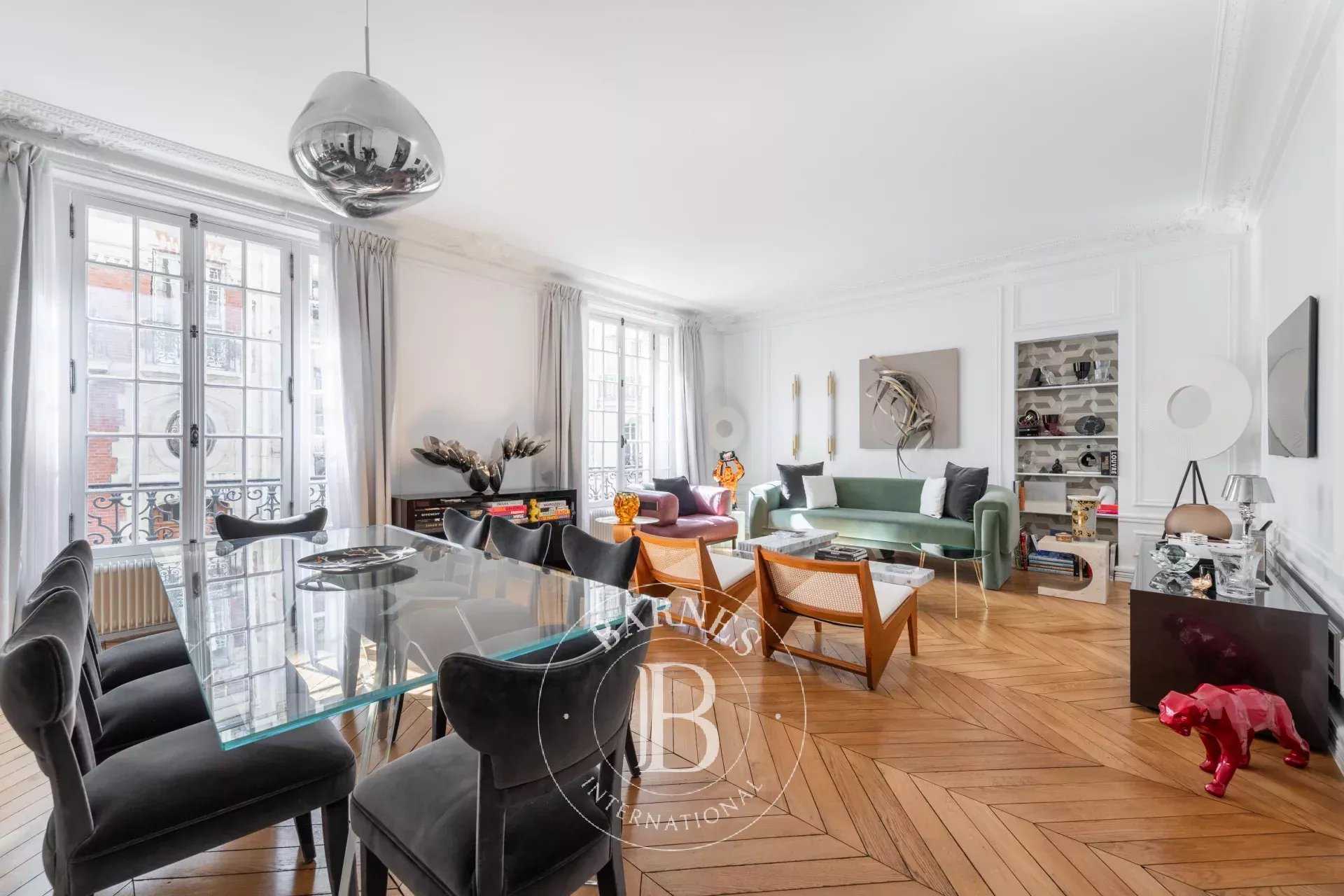 Apartment Paris 75016  -  ref 84697785 (picture 1)