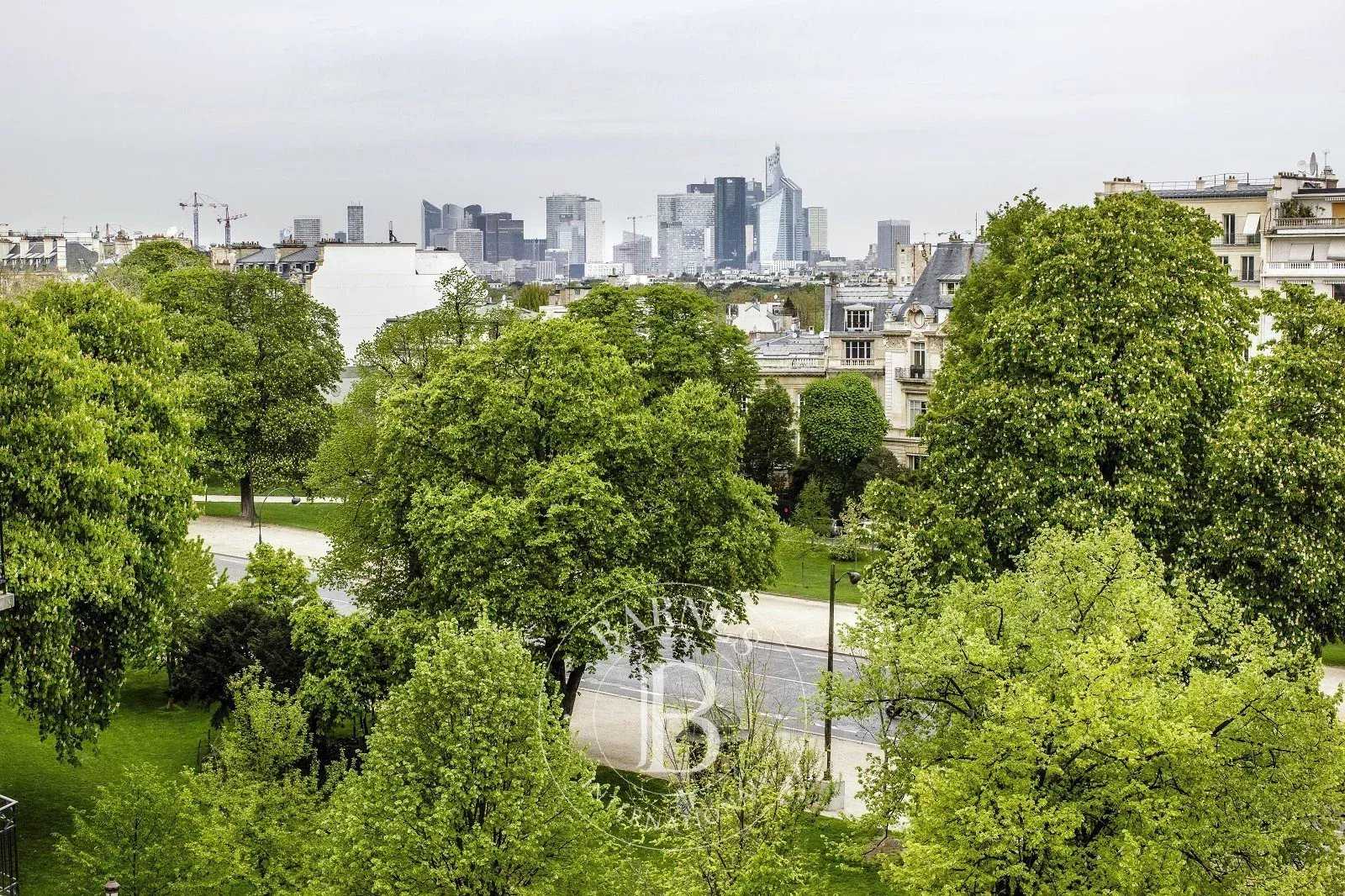 Appartement Paris 75016  -  ref 84386877 (picture 1)