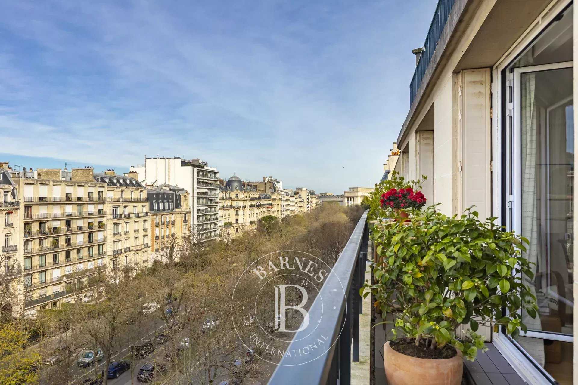 Paris  - Apartment 2 Bedrooms