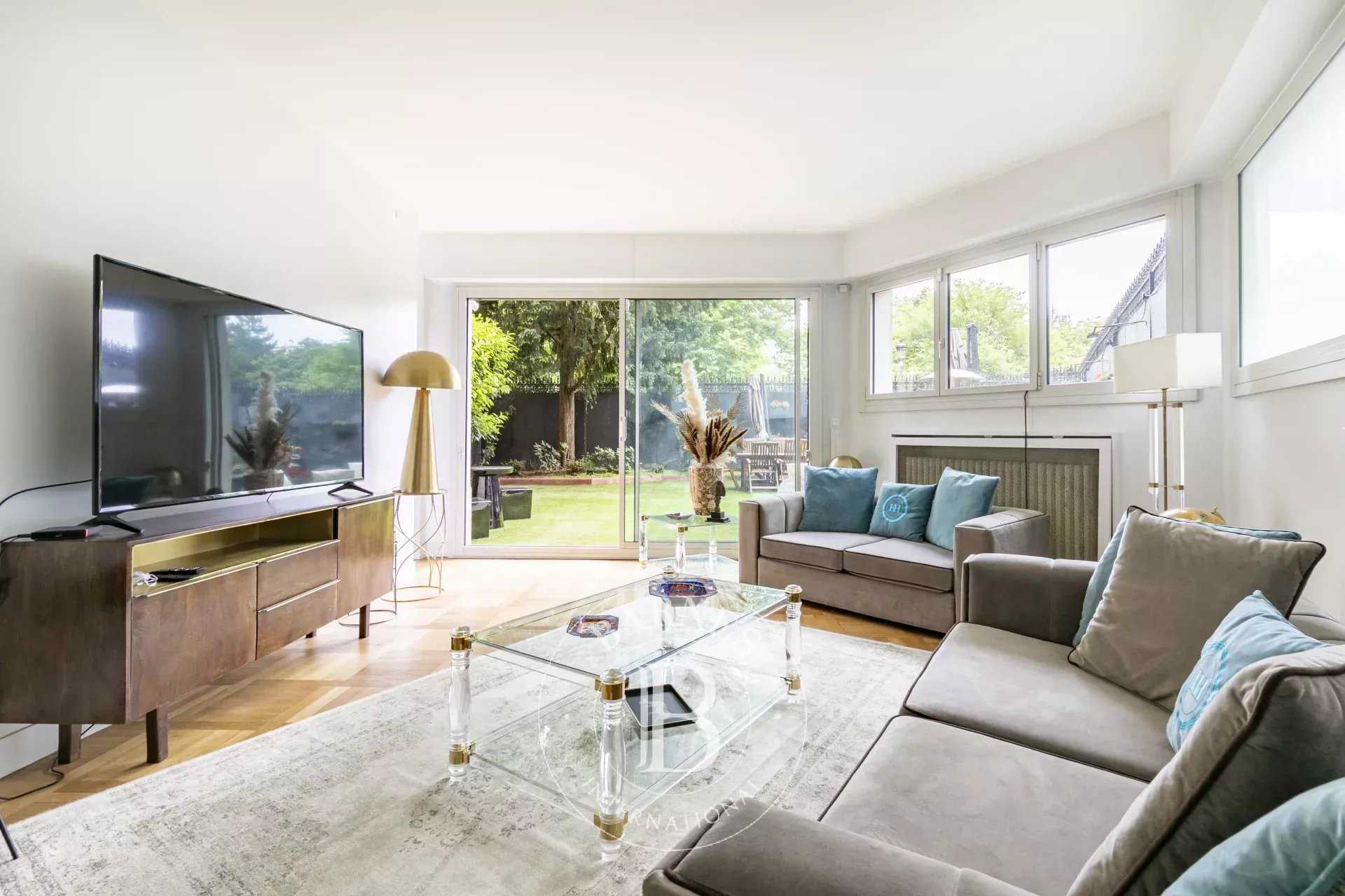 Apartment Paris 75016  -  ref 85942415 (picture 2)