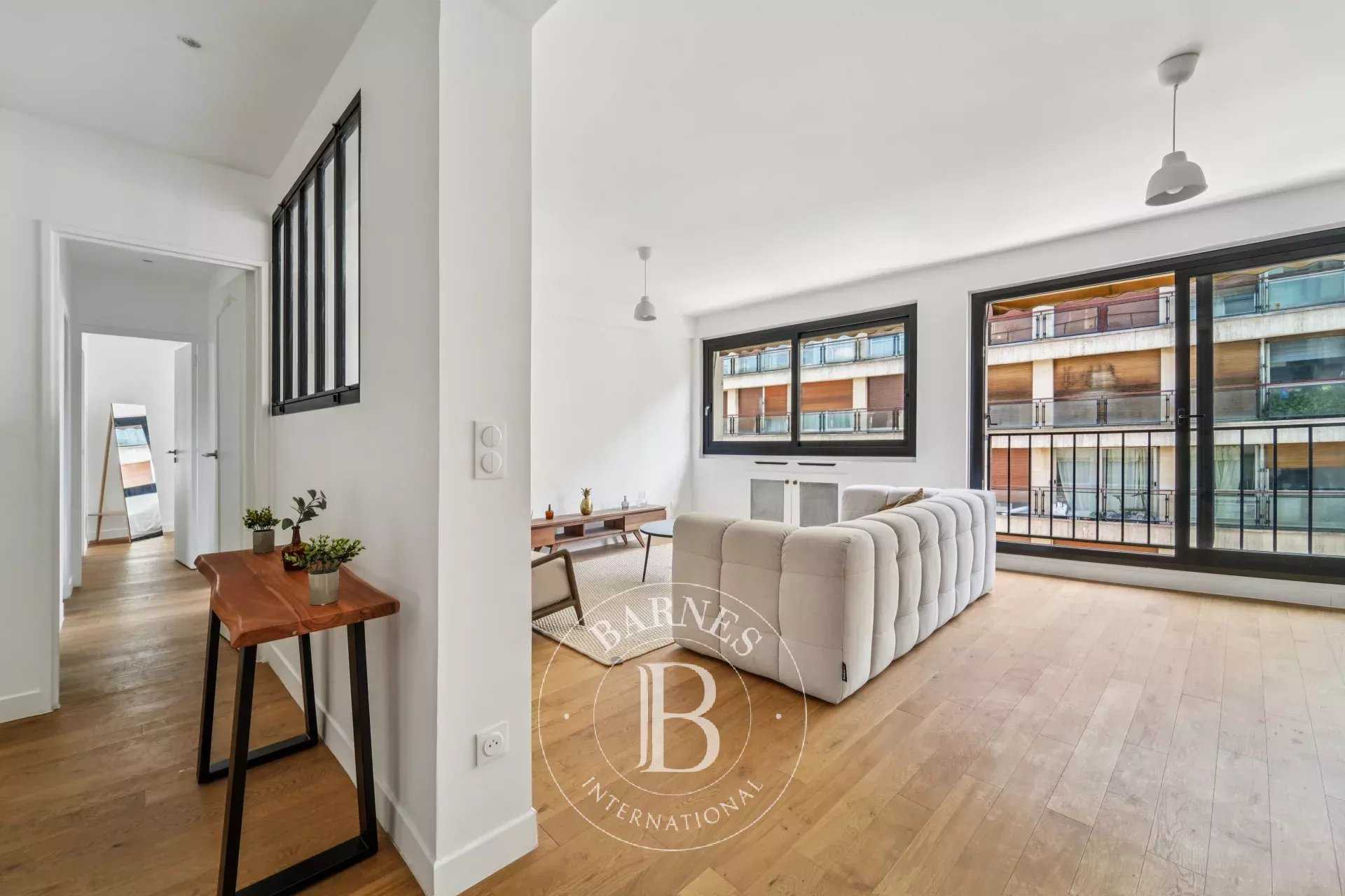 Apartment Paris 75016  -  ref 86098642 (picture 1)